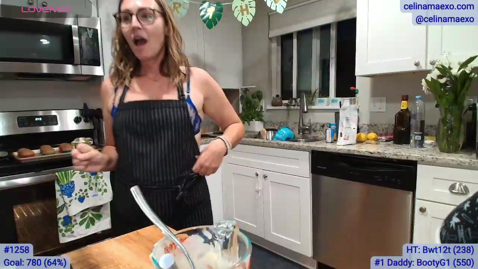 Gallery image thumbnail from Celinamaexo's myfreecams stream on, 07/29/2026, 04:06 image 15 of 20