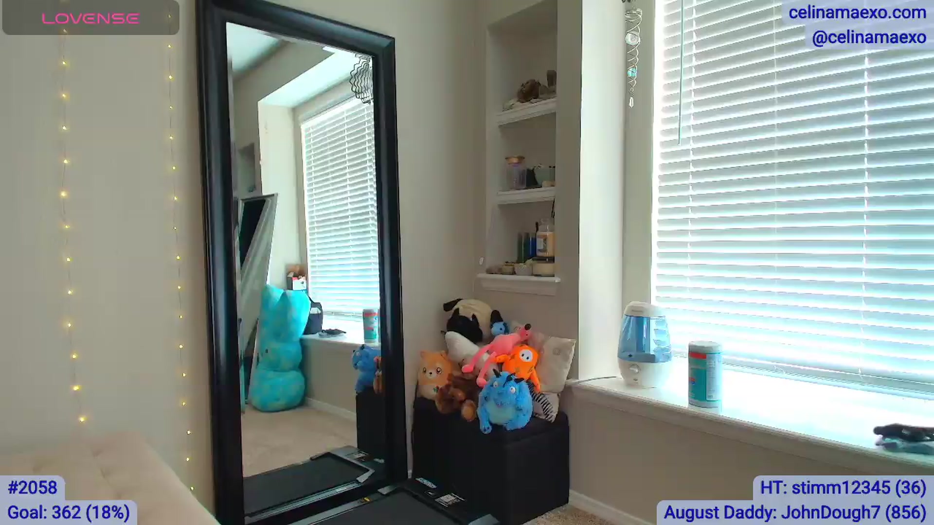 Gallery image thumbnail from Celinamaexo's myfreecams stream on, 08/10/2026, 16:30 image 7 of 20