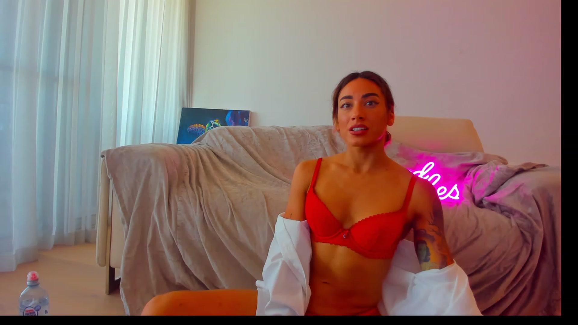 Gallery image thumbnail from Celinasquirts's myfreecams stream on, 05/24/2023, 06:34 image 13 of 20