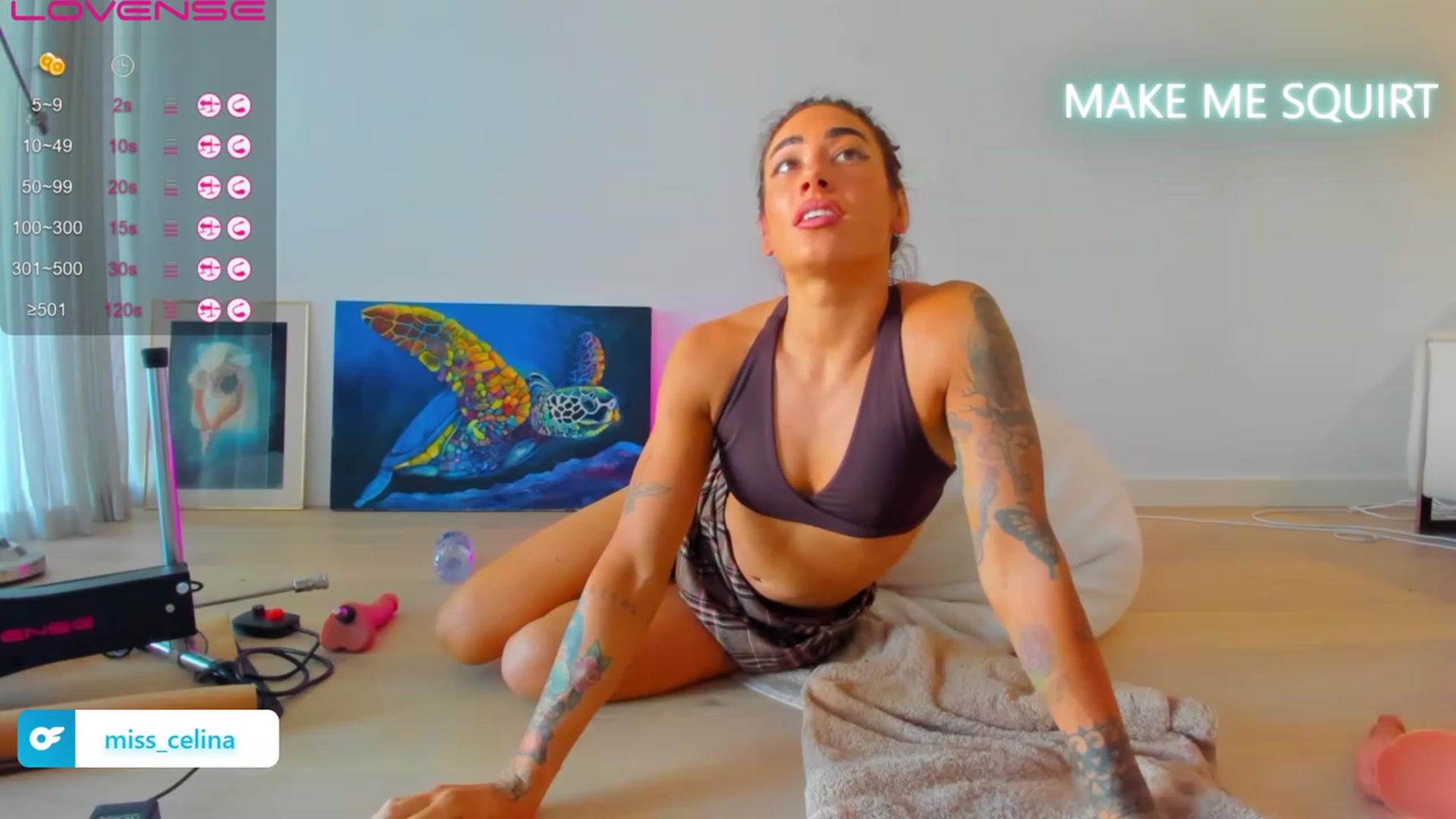 Gallery image thumbnail from Celinasquirts's myfreecams stream on, 06/02/2023, 01:52 image 16 of 20