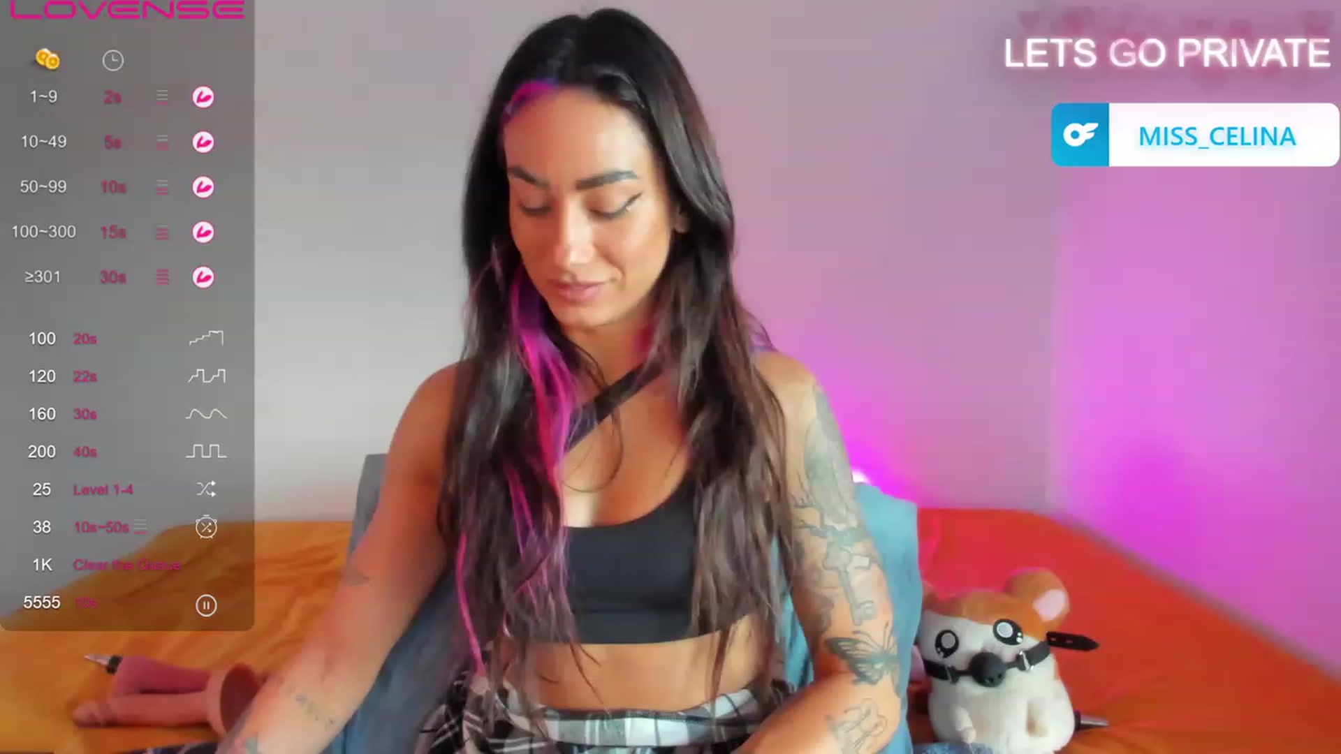 Gallery image thumbnail from Celinasquirts's myfreecams stream on, 07/12/2023, 01:32 image 2 of 20