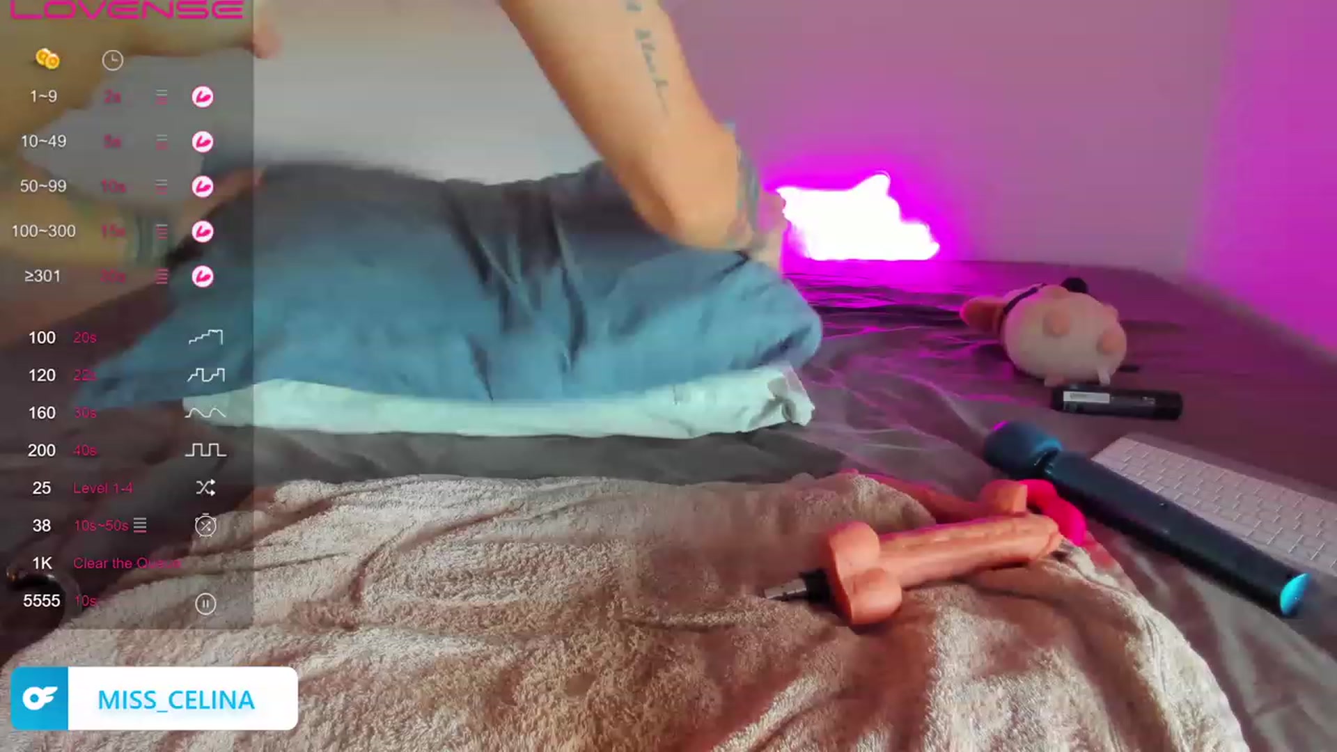 Gallery image thumbnail from Celinasquirts's myfreecams stream on, 07/21/2023, 02:10 image 10 of 20