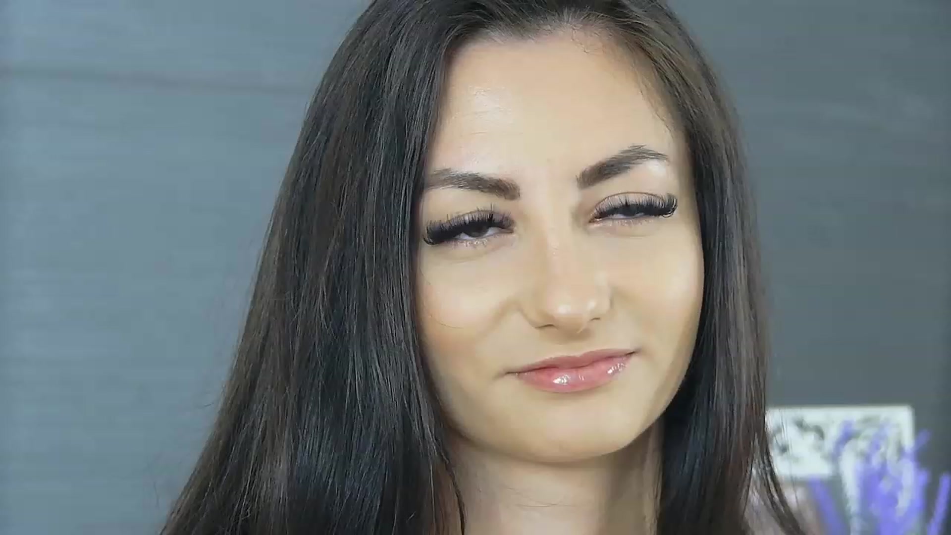 Gallery image thumbnail from CelineCarrera's myfreecams stream on, 05/08/2023, 09:46 image 1 of 20