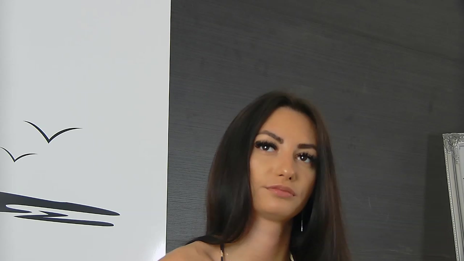 Gallery image thumbnail from CelineCarrera's myfreecams stream on, 05/08/2023, 09:46 image 18 of 20