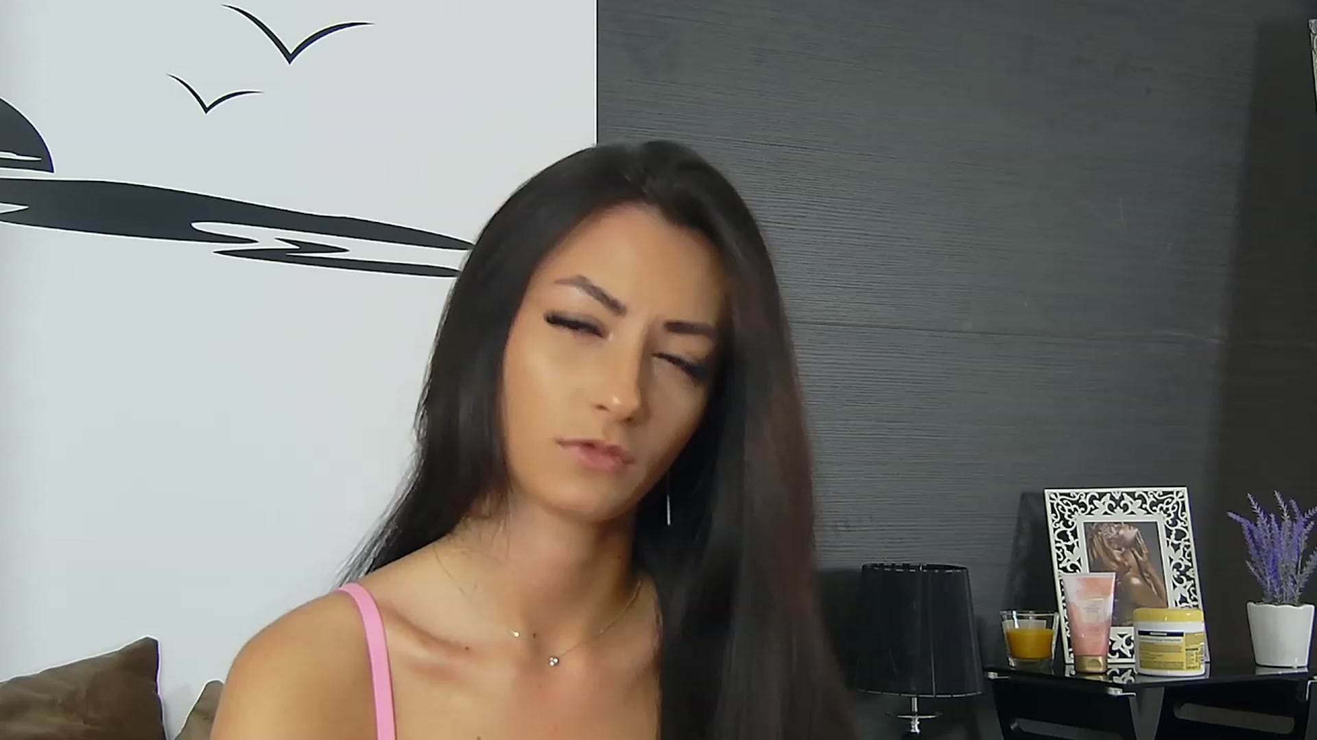Gallery image thumbnail from CelineCarrera's myfreecams stream on, 05/19/2023, 10:18 image 16 of 20