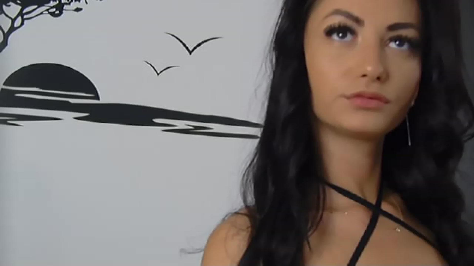 Gallery image thumbnail from CelineCarrera's myfreecams stream on, 05/22/2023, 09:36 image 2 of 20