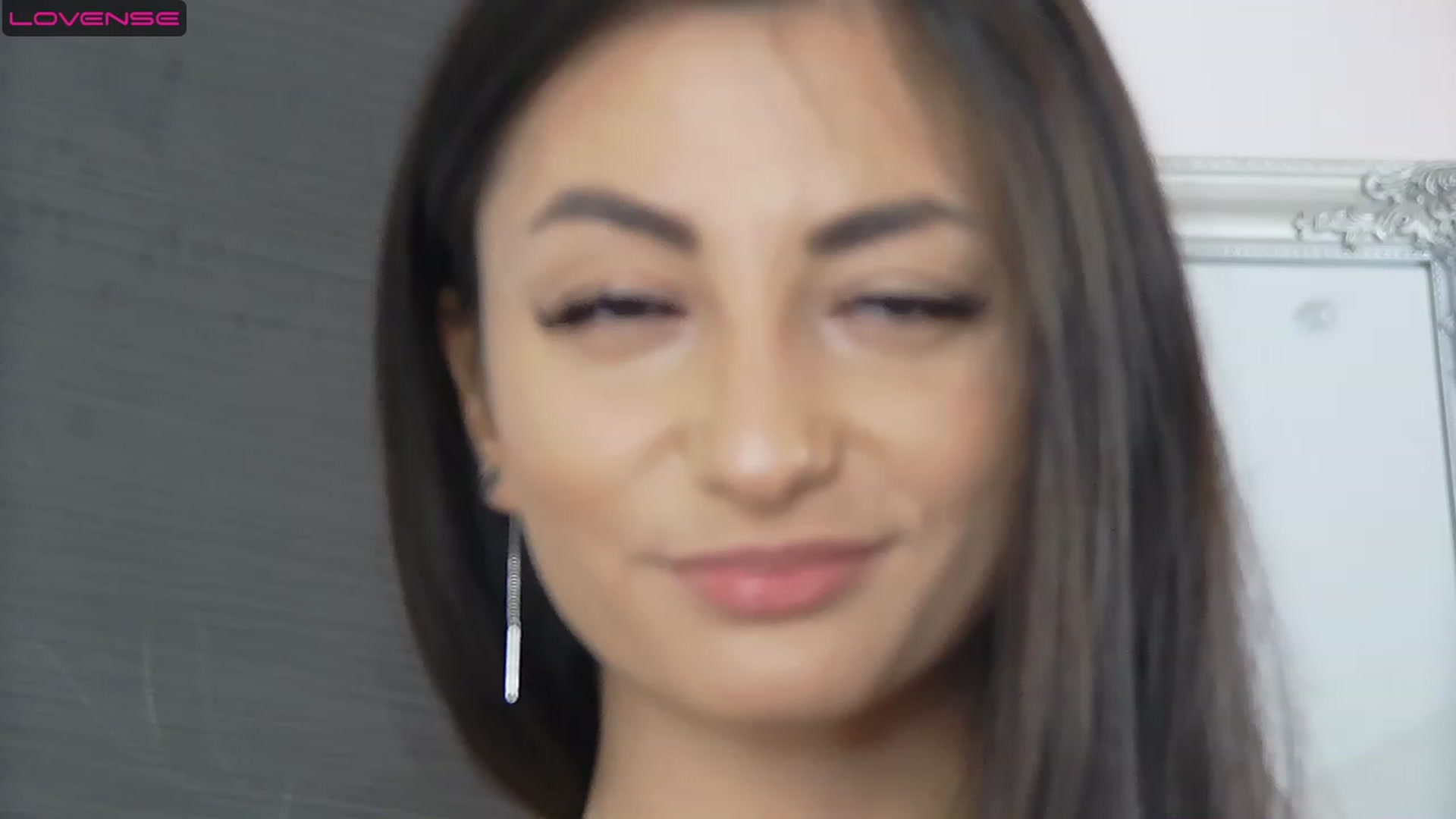 Gallery image thumbnail from CelineCarrera's myfreecams stream on, 06/12/2023, 12:35 image 13 of 20