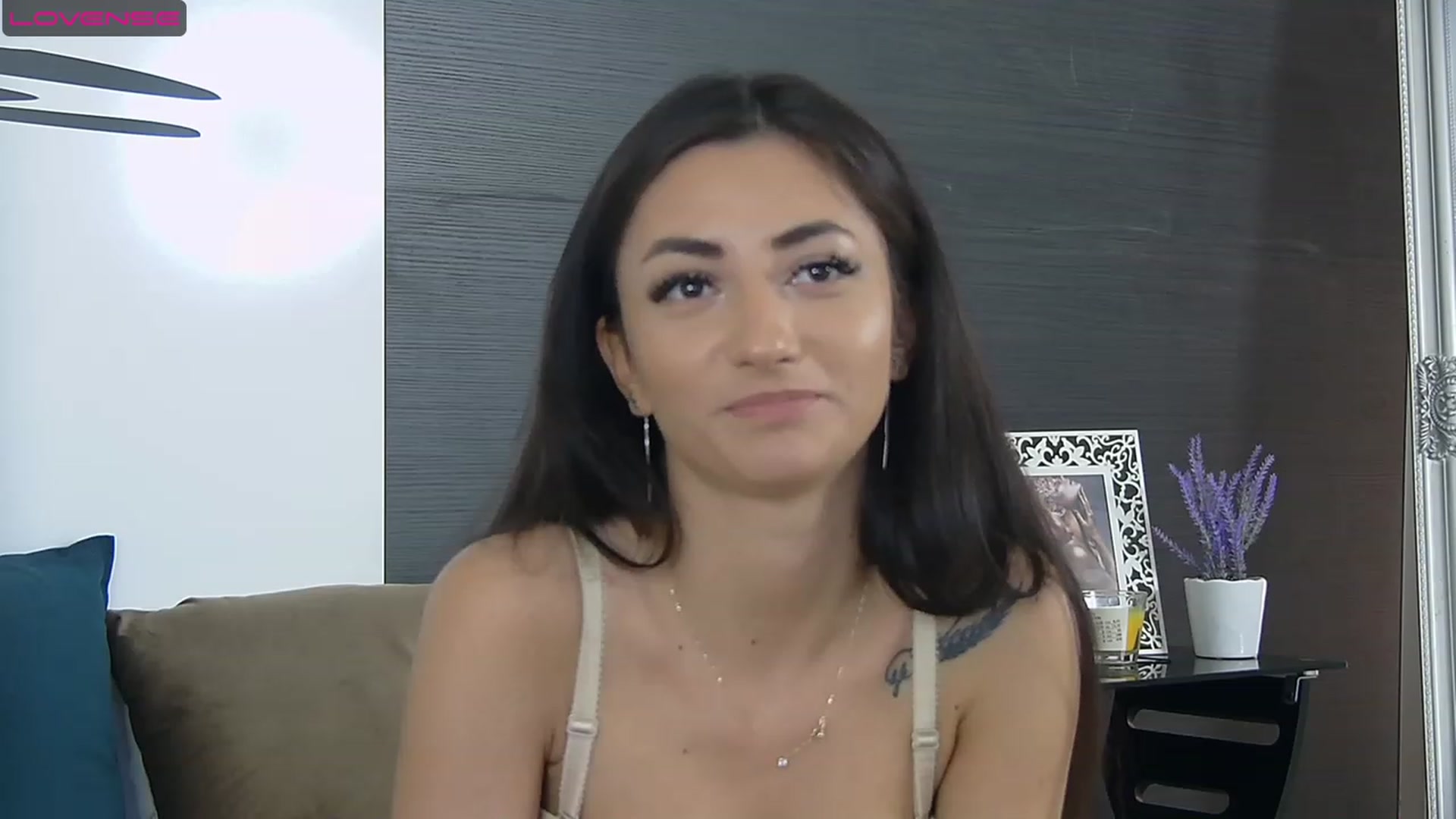 Gallery image thumbnail from CelineCarrera's myfreecams stream on, 06/17/2023, 11:28 image 18 of 20