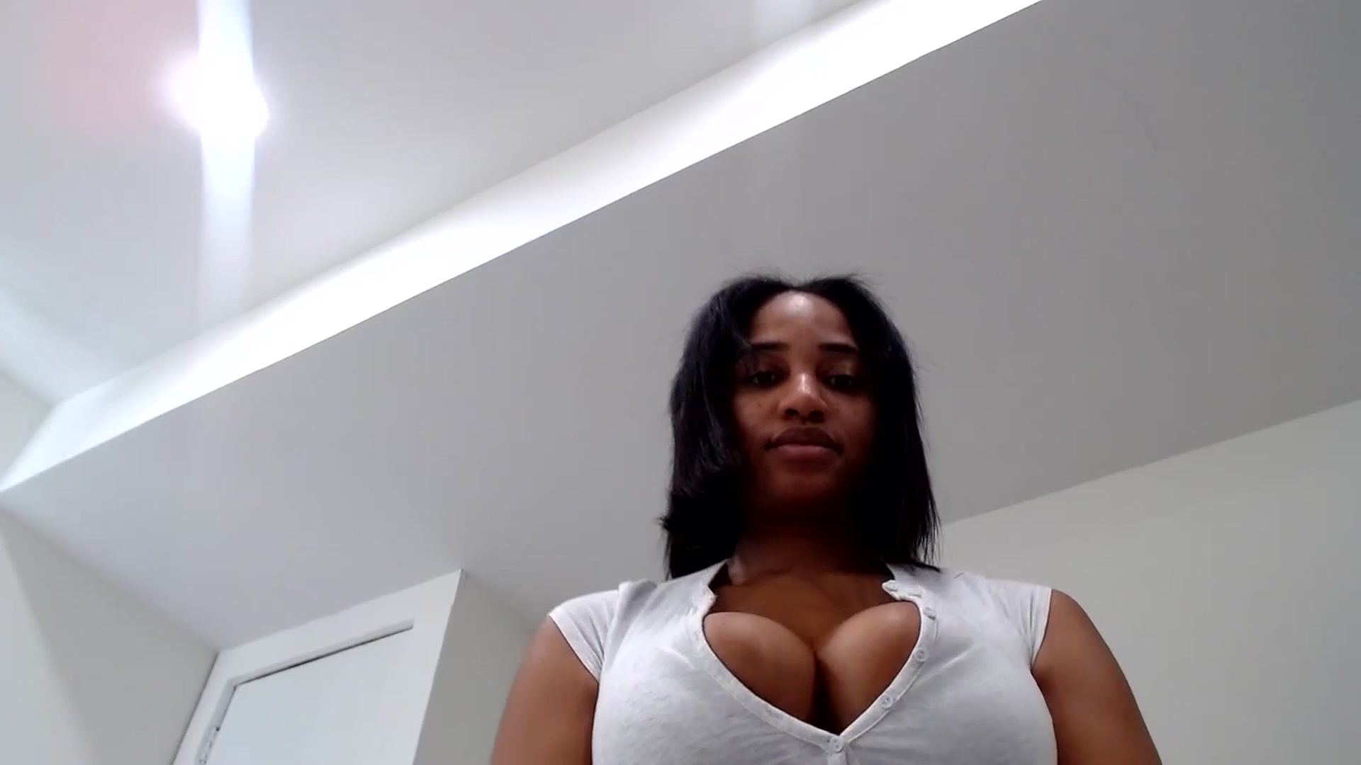 Gallery image thumbnail from Celinecostas's myfreecams stream on, 02/18/2025, 19:28 image 2 of 20