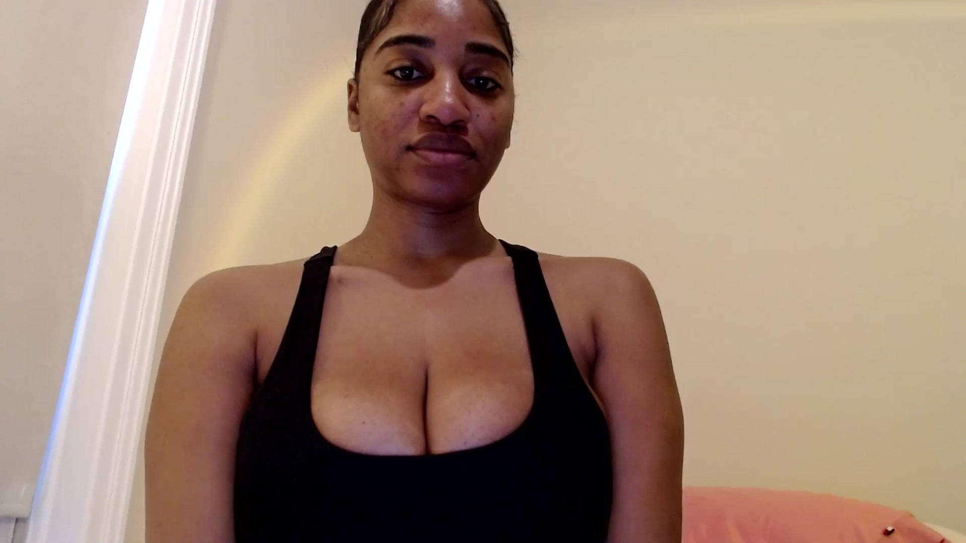 Gallery image thumbnail from Celinecostas's myfreecams stream on, 03/04/2025, 14:00 image 10 of 20