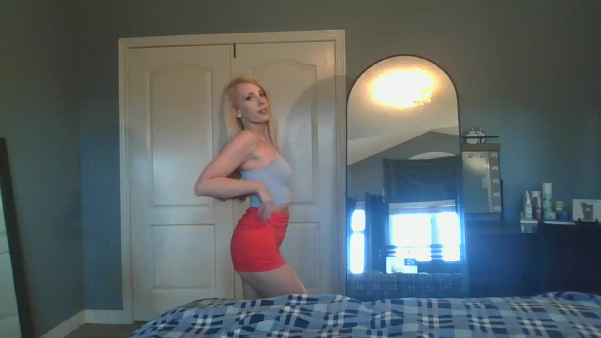 Gallery image thumbnail from Celistina's myfreecams stream on, 06/29/2024, 19:05 image 2 of 20