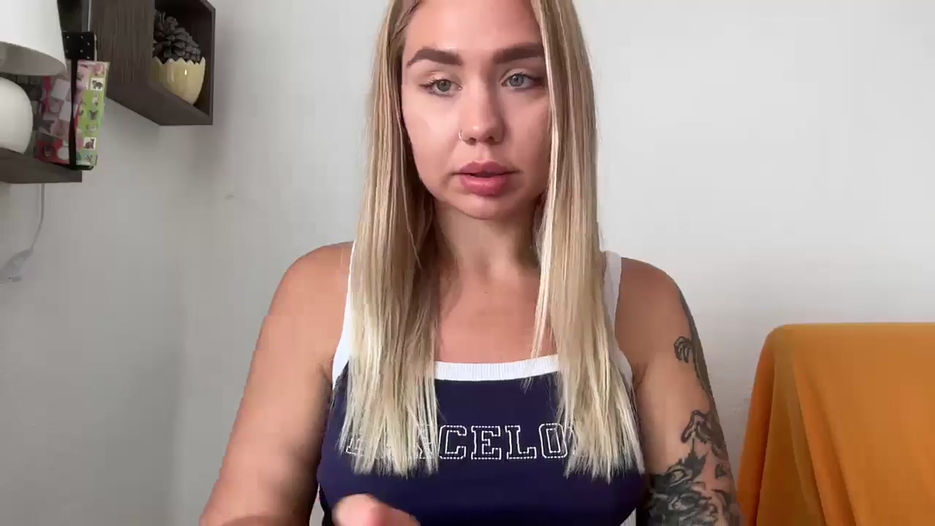 Gallery image thumbnail from Cervesa's myfreecams stream on, 06/19/2024, 09:49 image 11 of 20