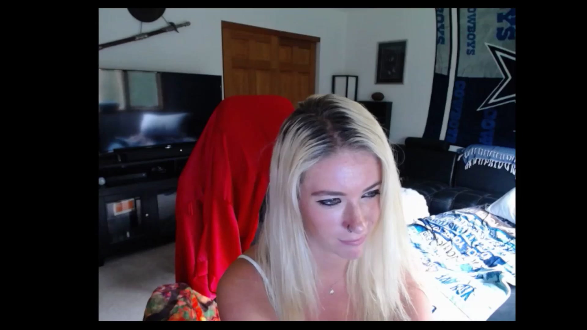 Gallery image thumbnail from Cessprinn's myfreecams stream on, 06/03/2024, 15:58 image 7 of 20