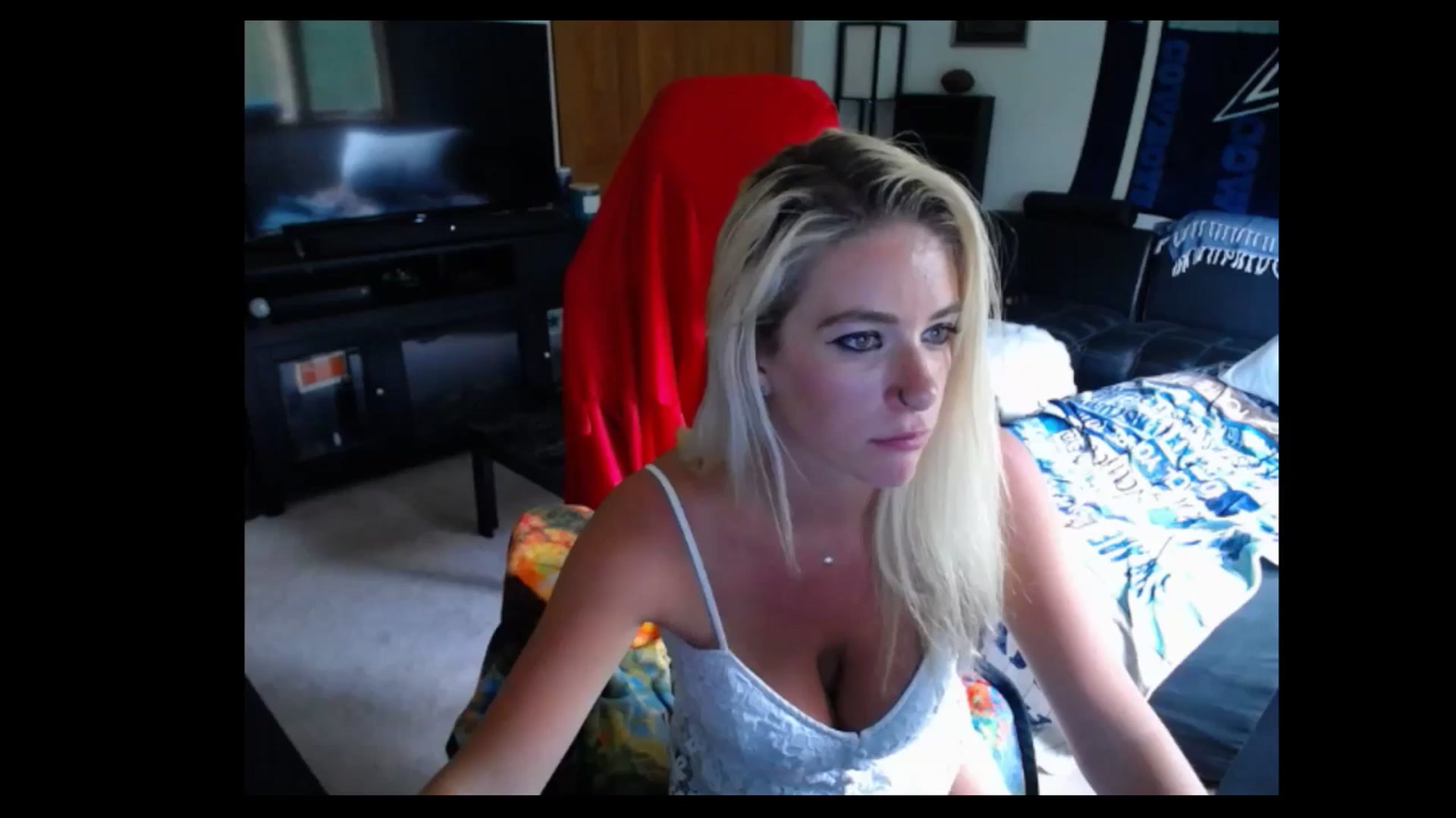Gallery image thumbnail from Cessprinn's myfreecams stream on, 06/03/2024, 19:19 image 11 of 20