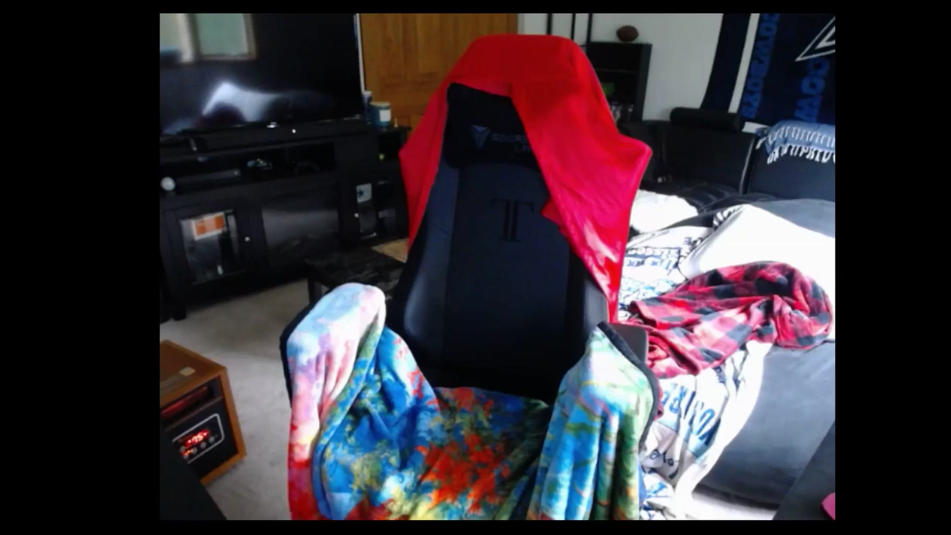 Gallery image thumbnail from Cessprinn's myfreecams stream on, 06/10/2024, 14:43 image 17 of 20