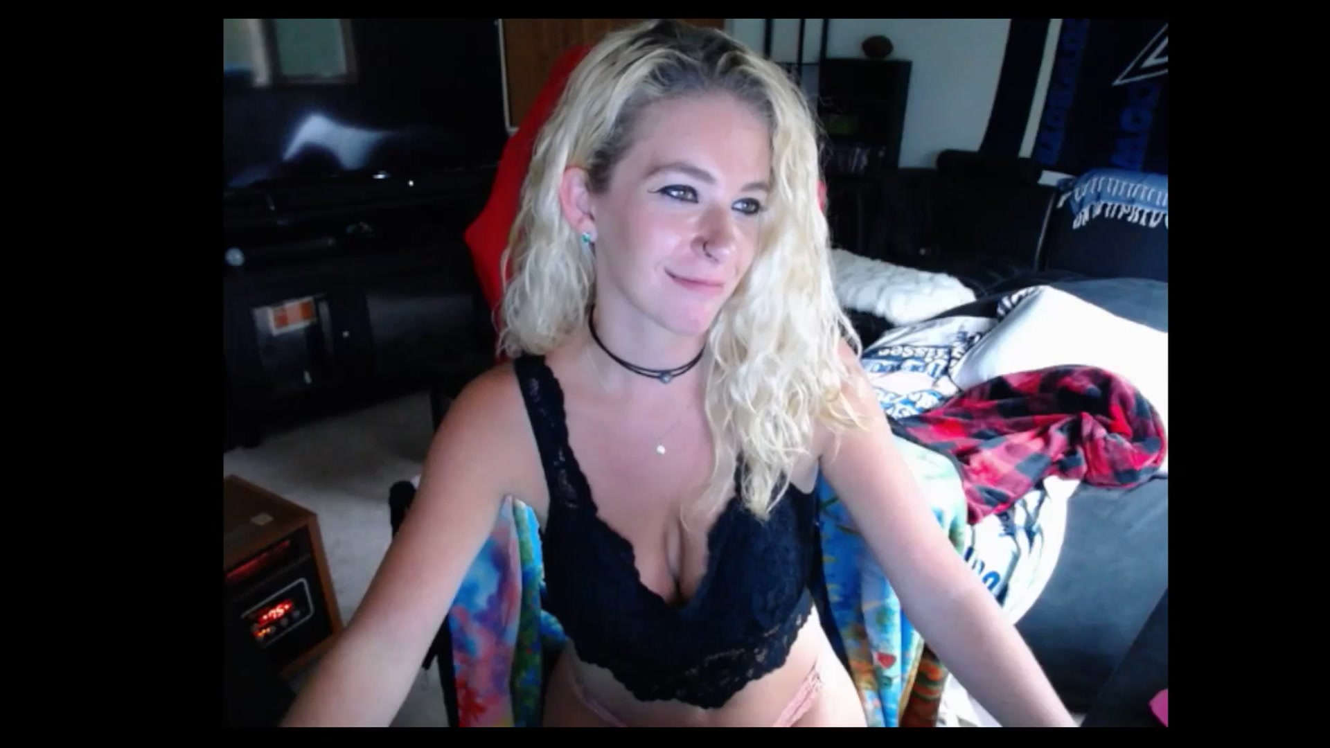 Gallery image thumbnail from Cessprinn's myfreecams stream on, 06/10/2024, 14:43 image 15 of 20