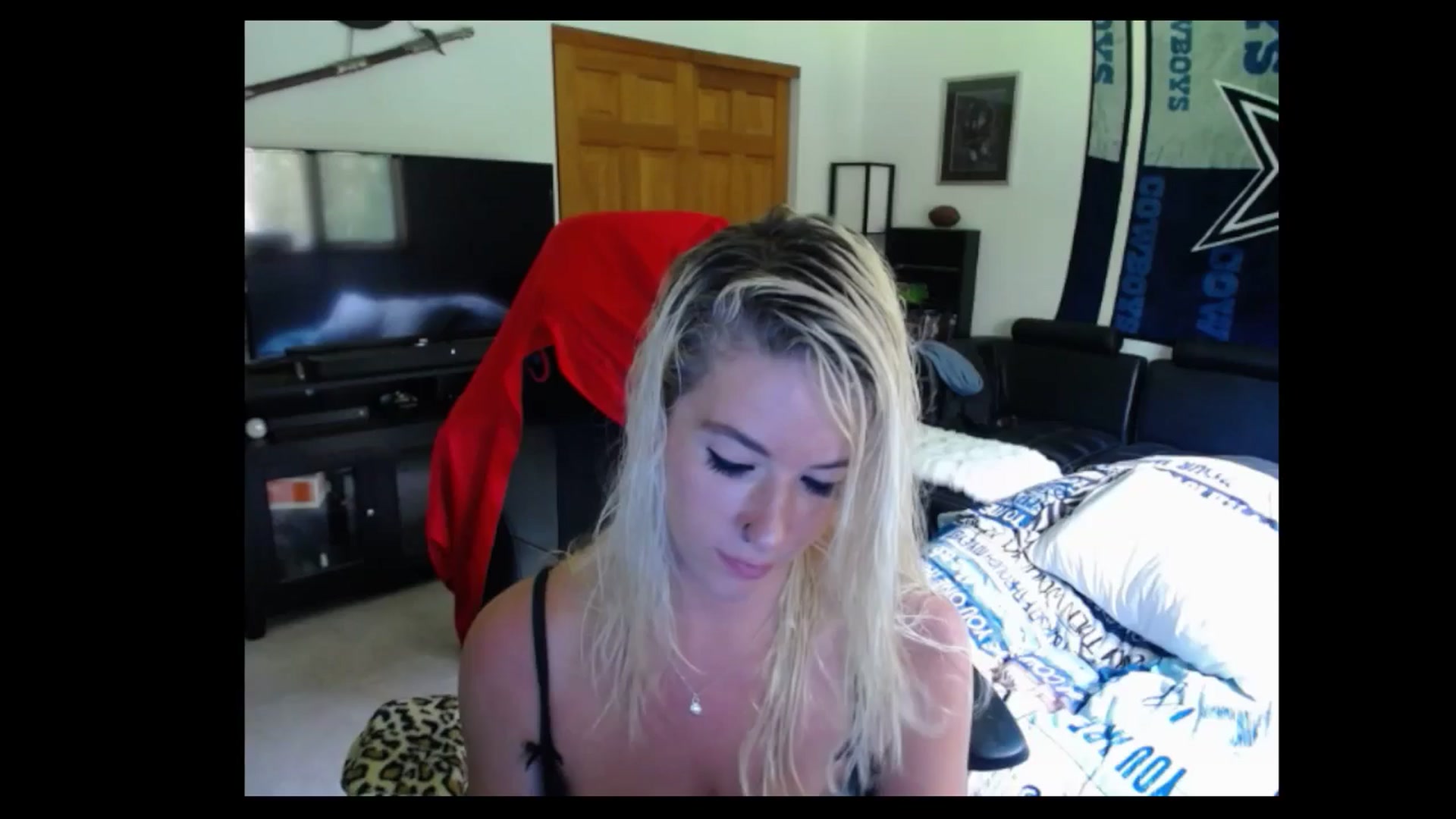 Gallery image thumbnail from Cessprinn's myfreecams stream on, 06/17/2024, 15:23 image 20 of 20