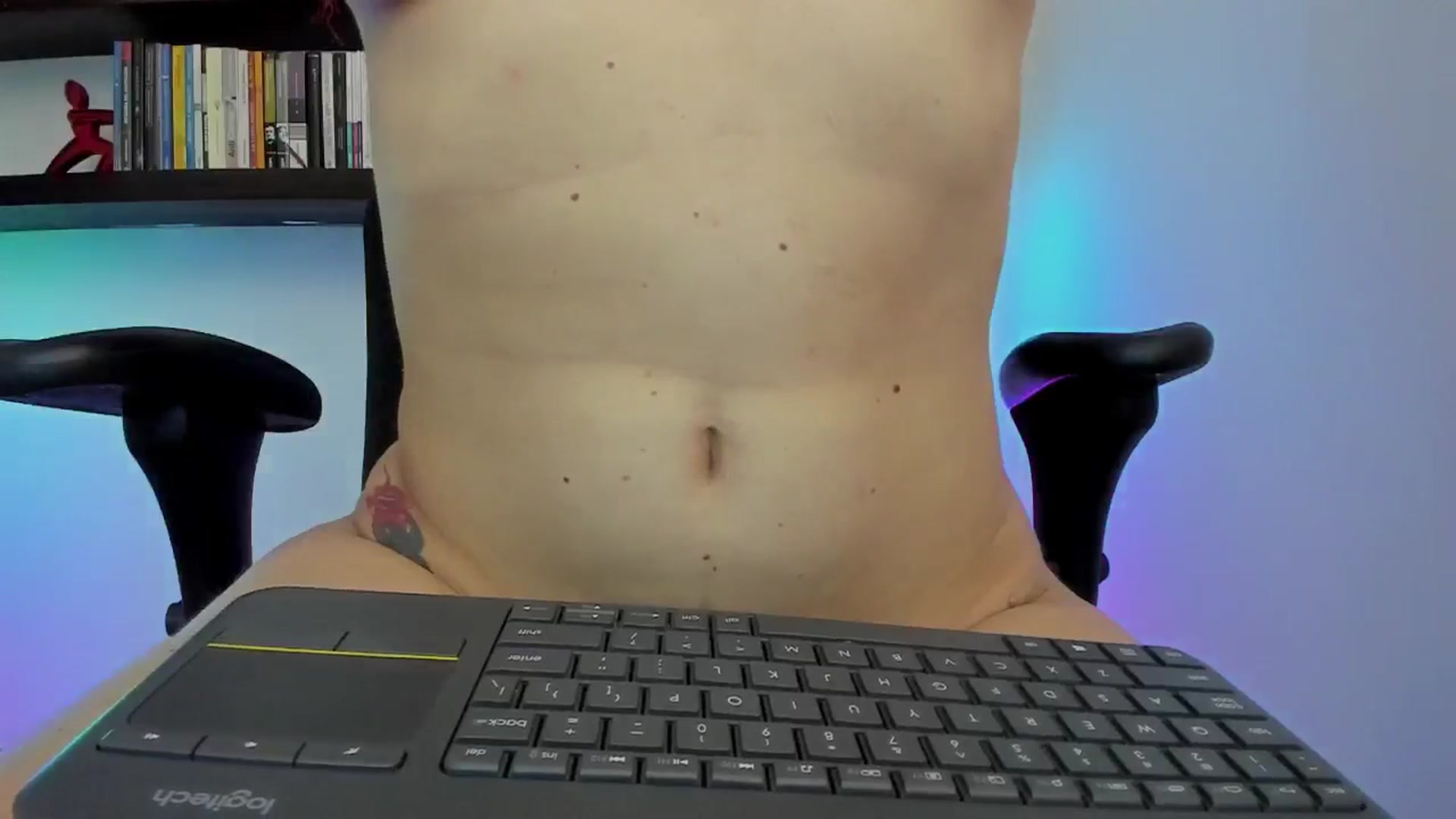 Gallery image thumbnail from Chabela's myfreecams stream on, 01/16/2026, 09:53 image 4 of 20