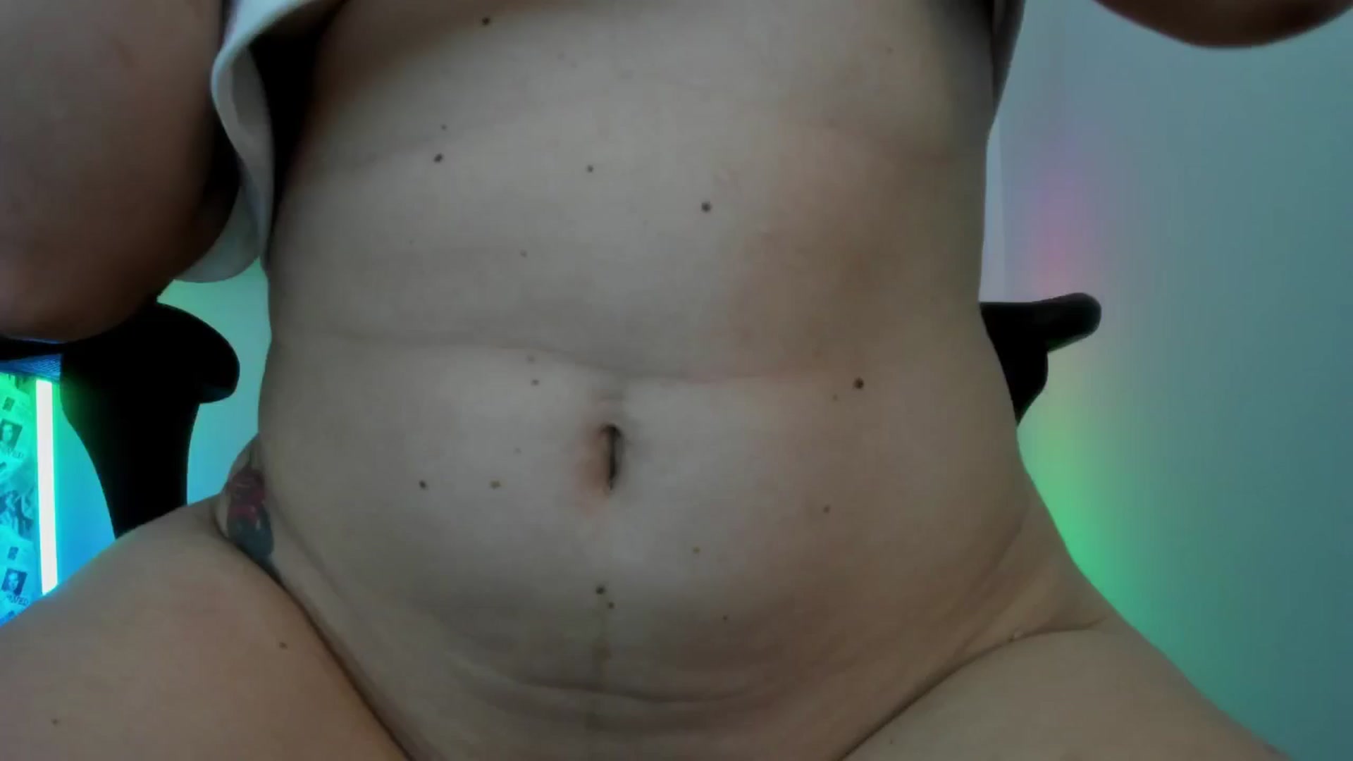 Gallery image thumbnail from Chabela's myfreecams stream on, 04/22/2026, 08:30 image 12 of 20