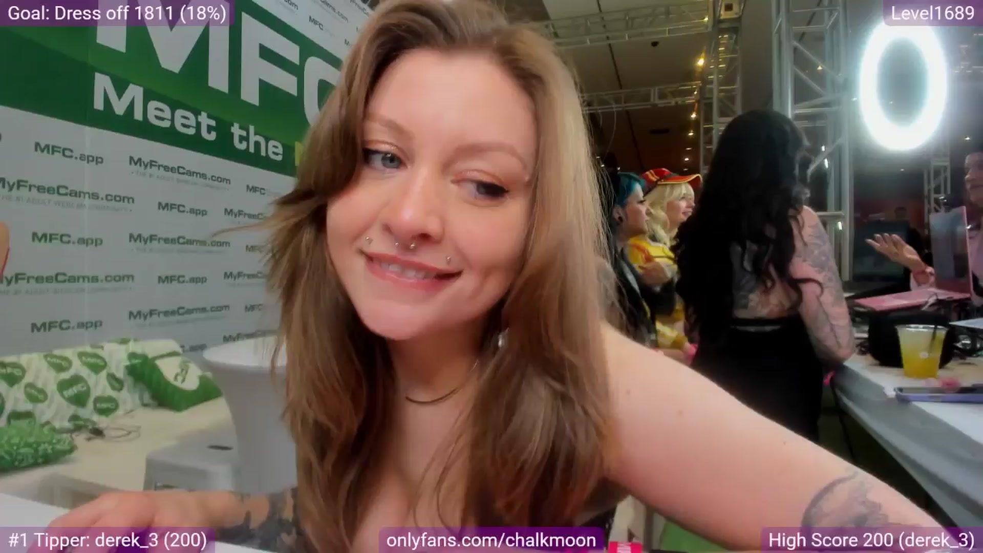 Gallery image thumbnail from ChalkMoon's myfreecams stream on, 01/22/2026, 24:04 image 14 of 20