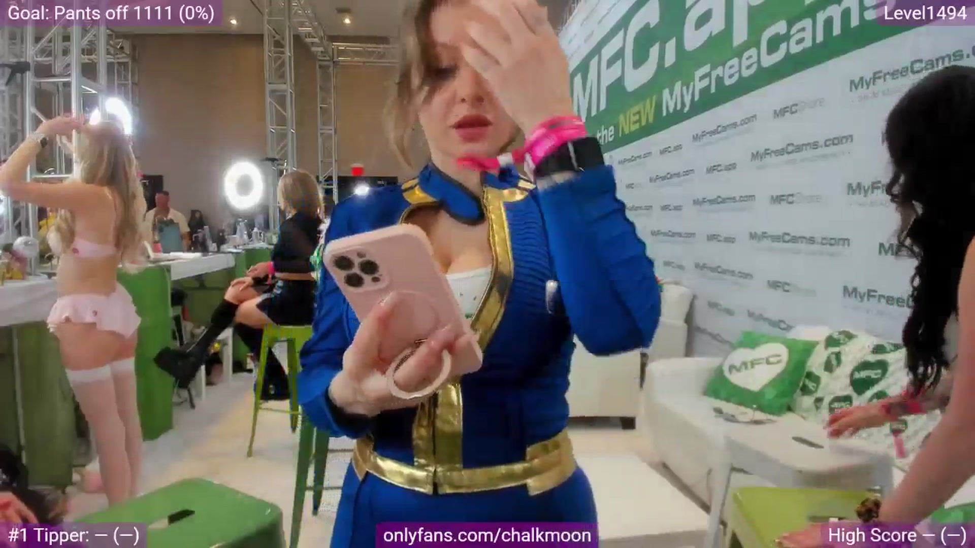 Gallery image thumbnail from ChalkMoon's myfreecams stream on, 01/22/2026, 23:01 image 3 of 20