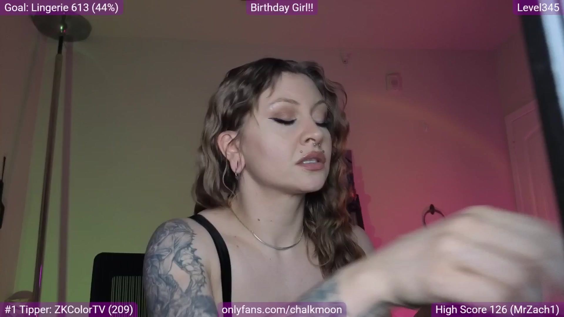 Gallery image thumbnail from ChalkMoon's myfreecams stream on, 02/16/2026, 07:31 image 10 of 20