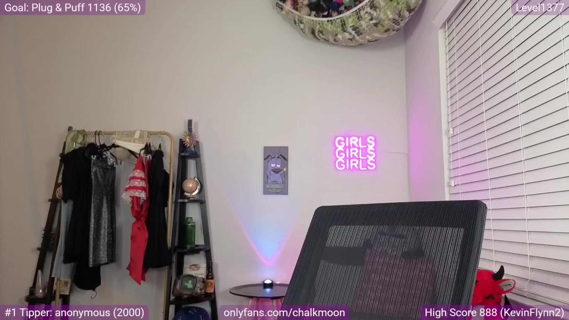 Gallery image thumbnail from ChalkMoon's myfreecams stream on, 04/09/2026, 04:01 image 19 of 20