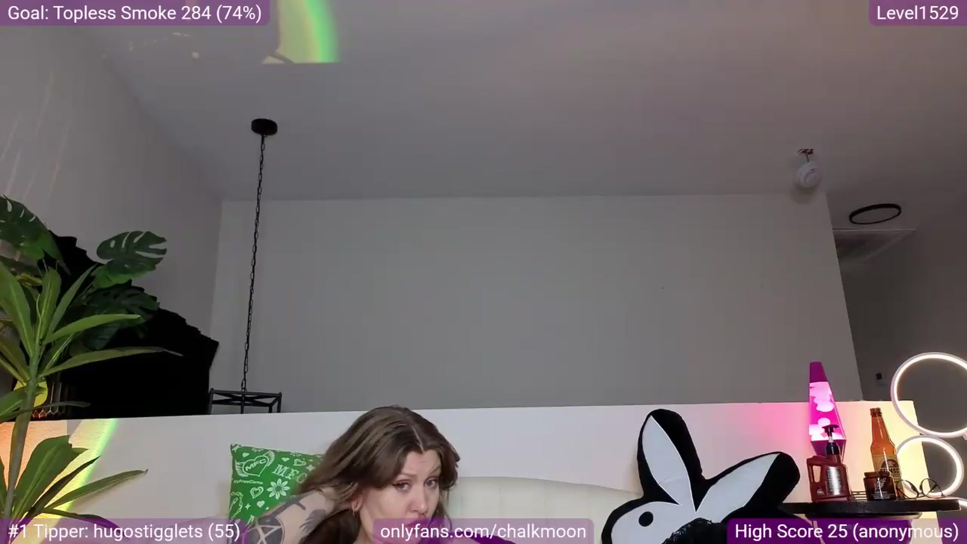 Gallery image thumbnail from ChalkMoon's myfreecams stream on, 04/25/2026, 08:35 image 15 of 20