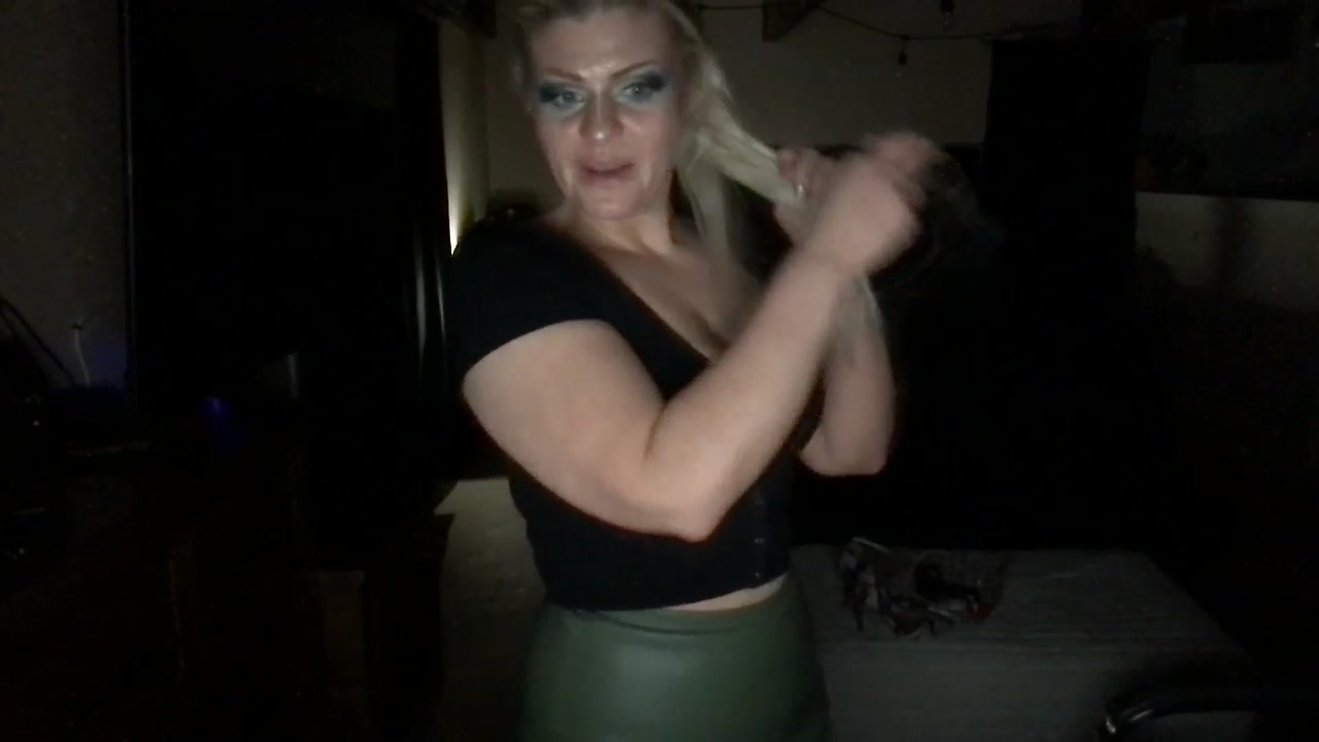 Gallery image thumbnail from ChampagneMuse's myfreecams stream on, 03/18/2026, 11:32 image 14 of 20