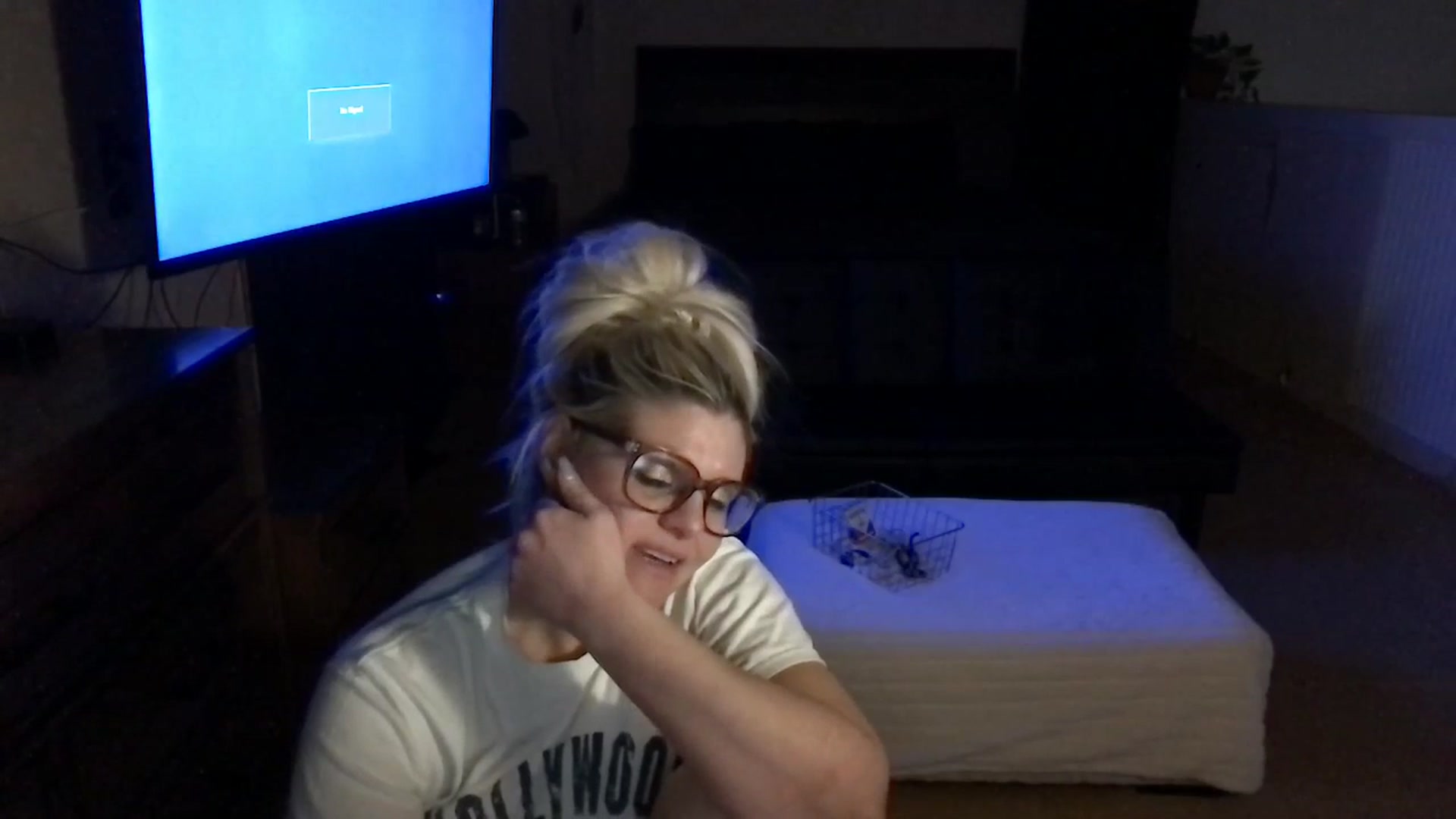 Gallery image thumbnail from ChampagneMuse's myfreecams stream on, 03/19/2026, 15:17 image 16 of 20