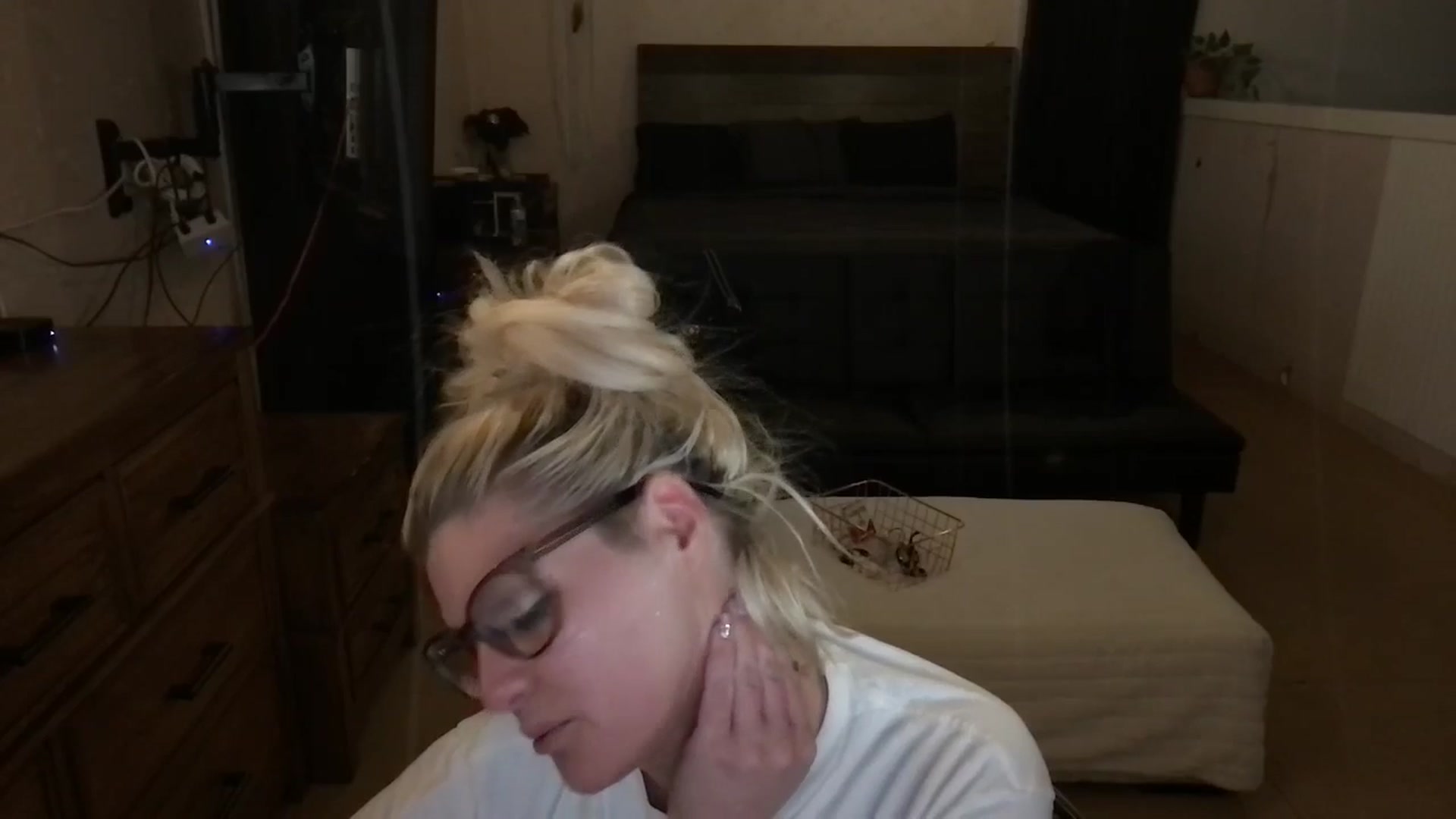 Gallery image thumbnail from ChampagneMuse's myfreecams stream on, 03/19/2026, 15:17 image 19 of 20
