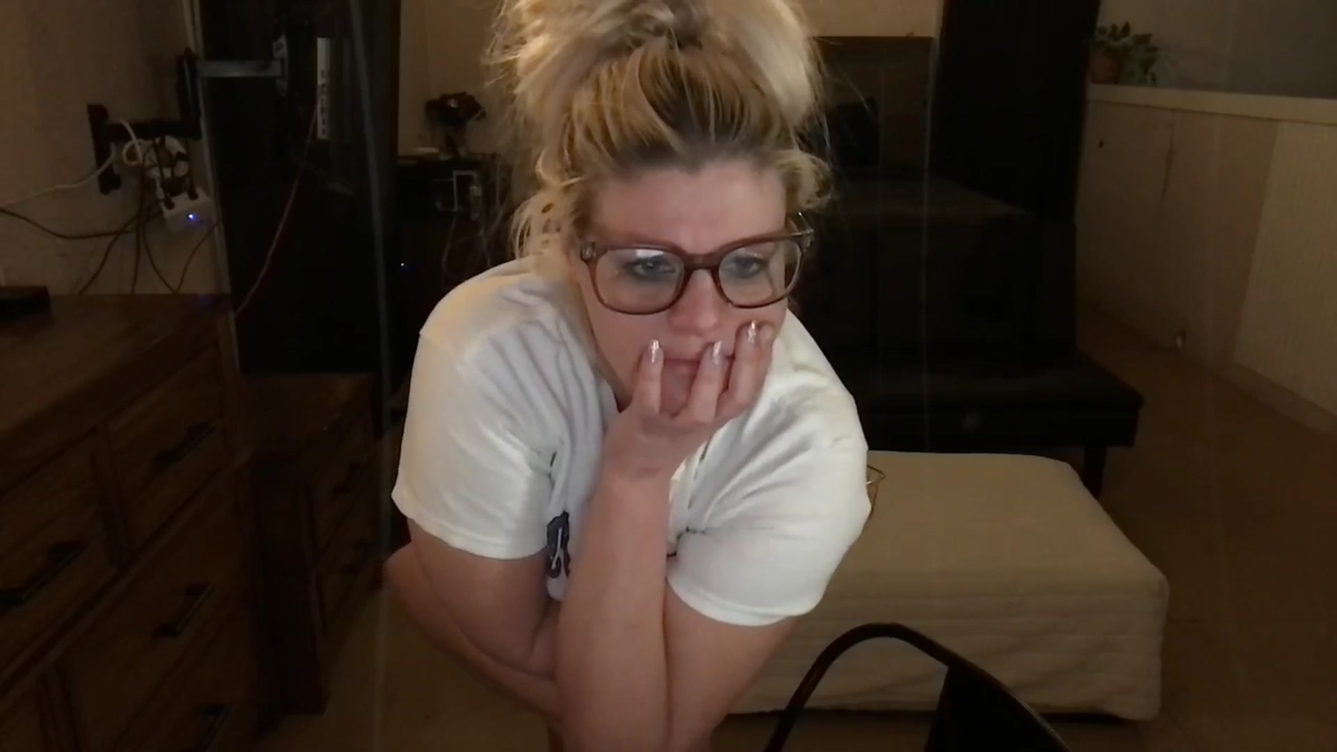 Gallery image thumbnail from ChampagneMuse's myfreecams stream on, 03/19/2026, 15:45 image 7 of 20