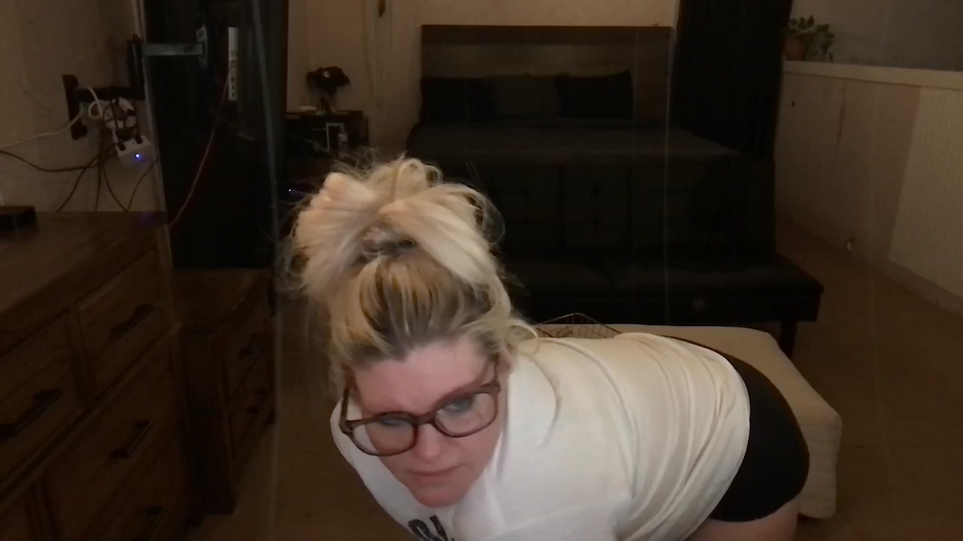 Gallery image thumbnail from ChampagneMuse's myfreecams stream on, 03/19/2026, 15:45 image 17 of 20