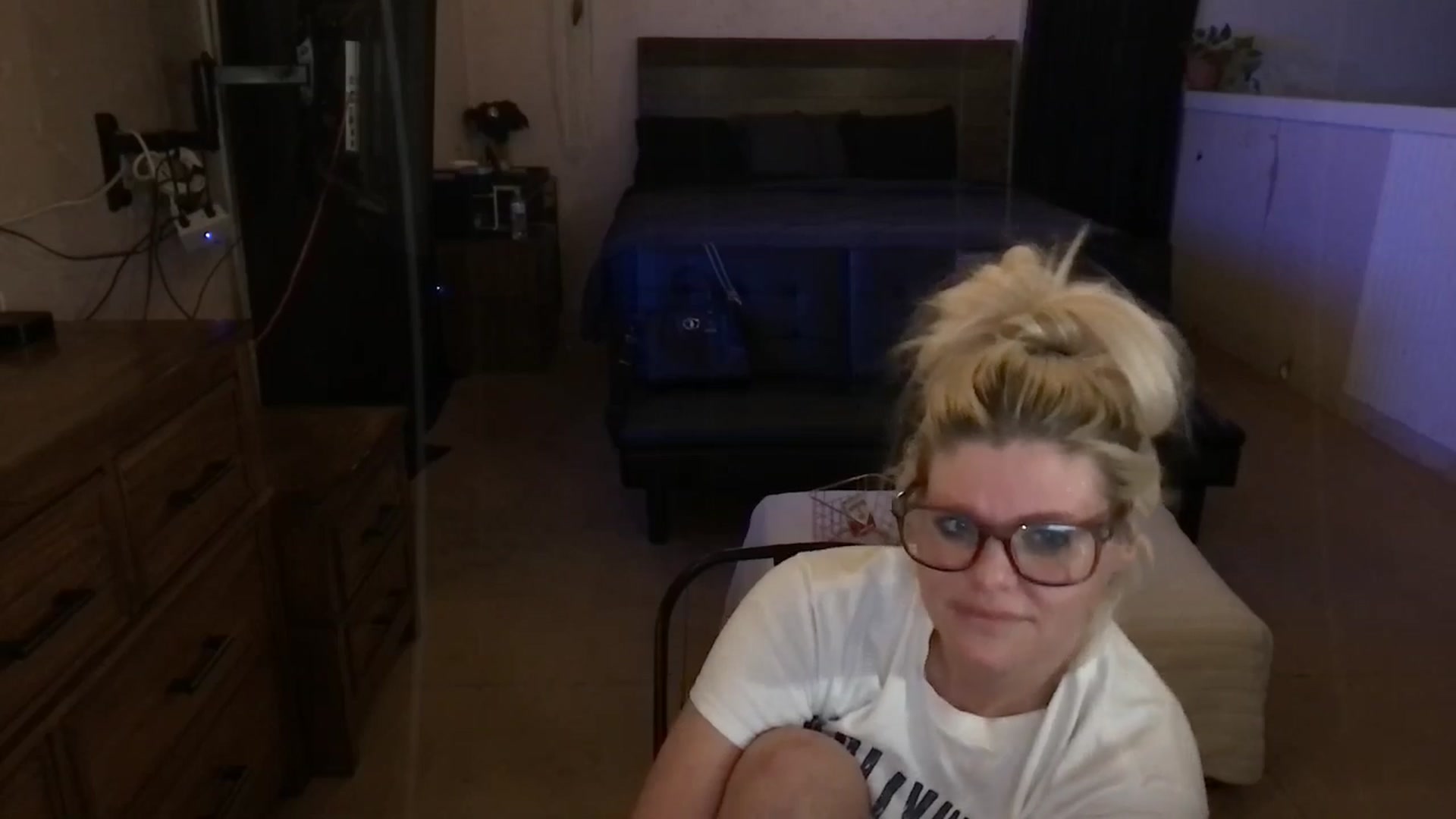 Gallery image thumbnail from ChampagneMuse's myfreecams stream on, 03/19/2026, 15:45 image 3 of 20