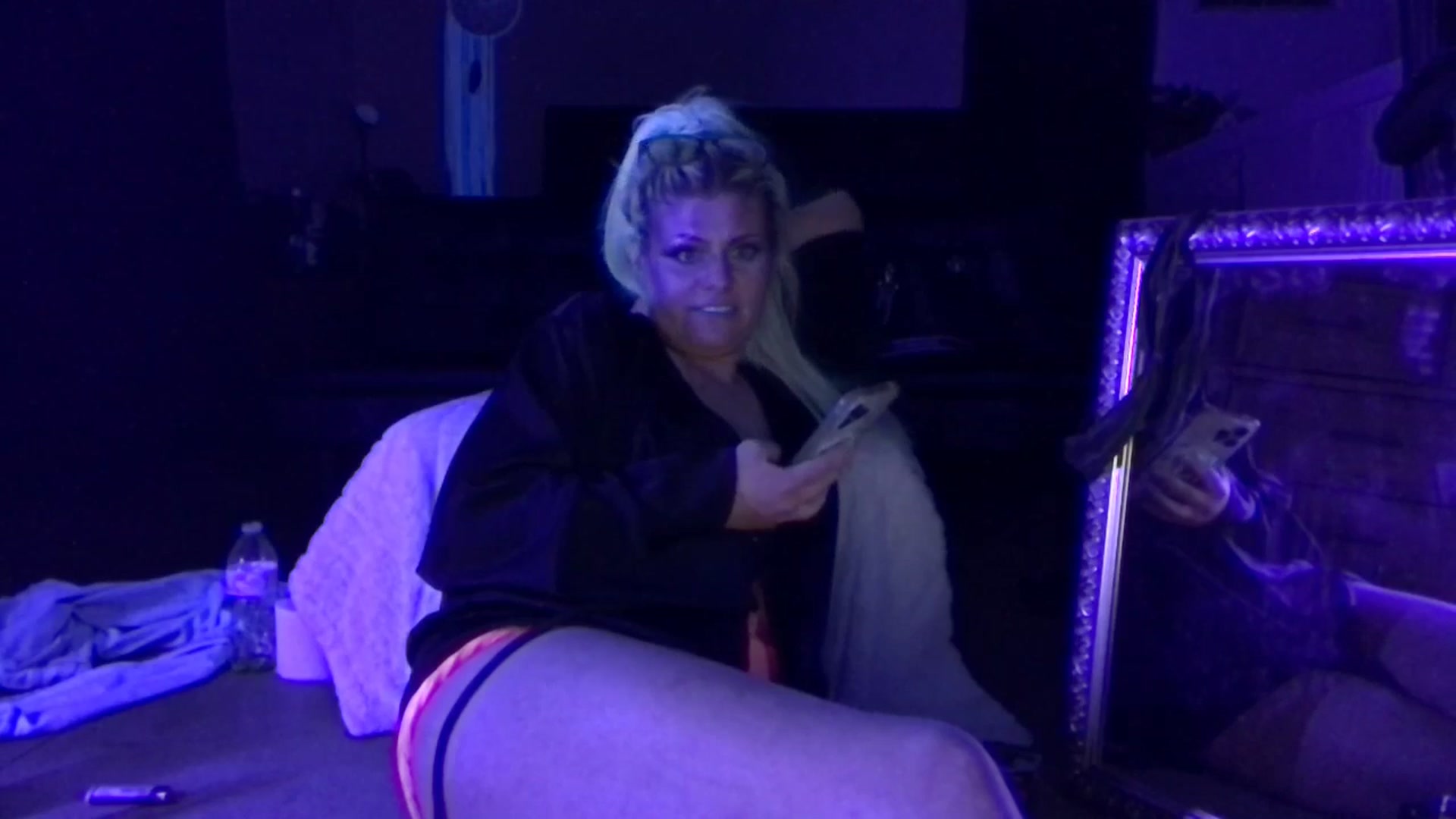 Gallery image thumbnail from ChampagneMuse's myfreecams stream on, 03/24/2026, 15:00 image 14 of 20
