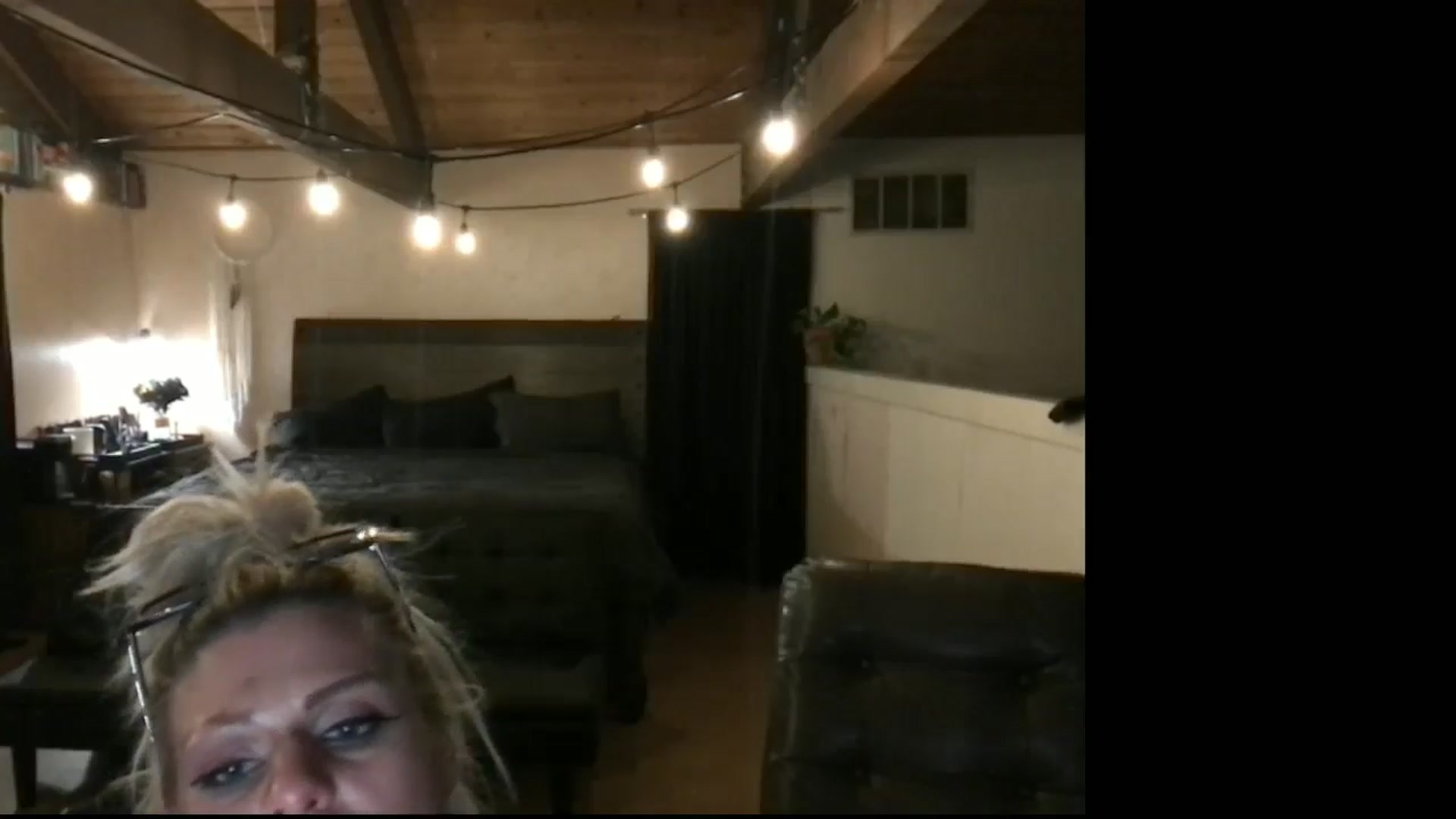 Gallery image thumbnail from ChampagneMuse's myfreecams stream on, 03/27/2026, 13:44 image 15 of 20