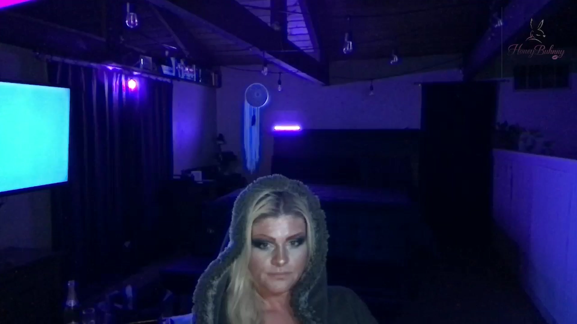 Gallery image thumbnail from ChampagneMuse's myfreecams stream on, 03/30/2026, 08:42 image 15 of 20