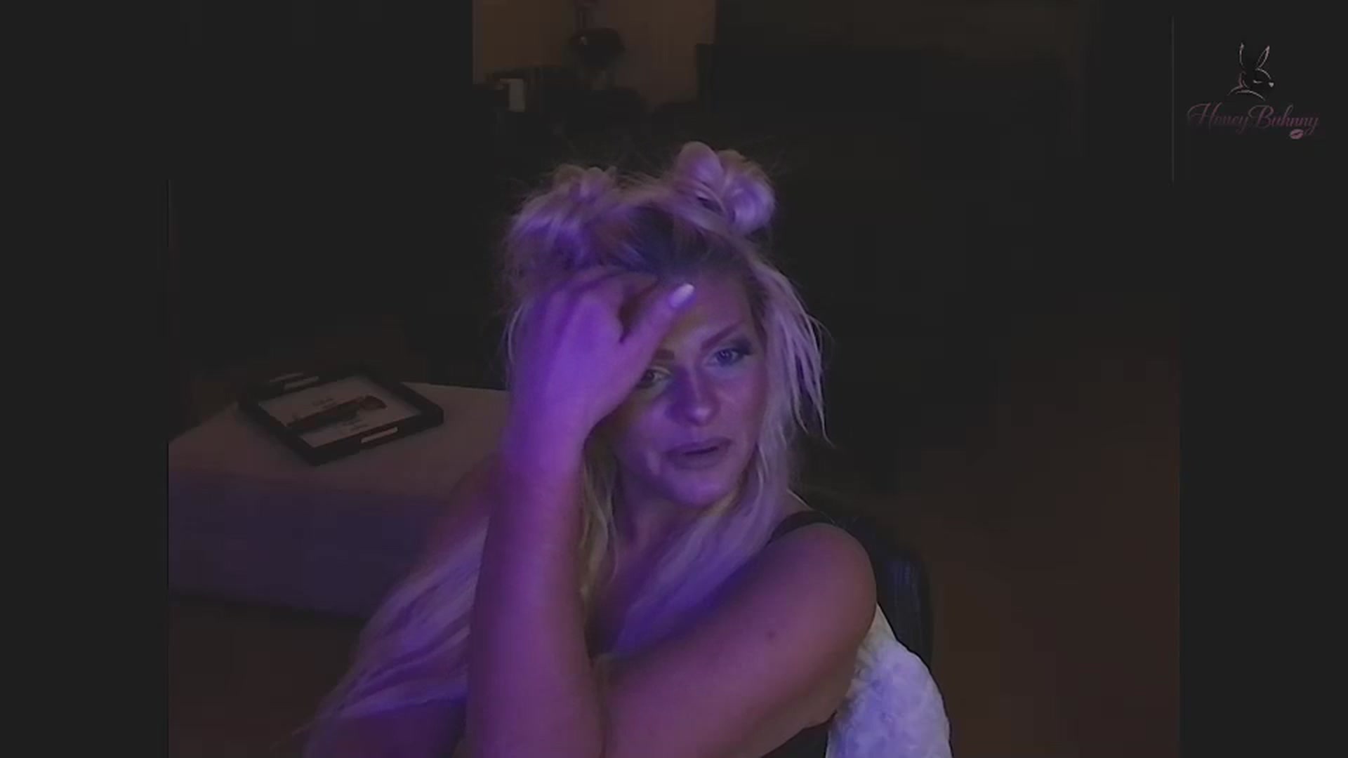 Gallery image thumbnail from ChampagneMuse's myfreecams stream on, 04/03/2026, 10:29 image 5 of 20
