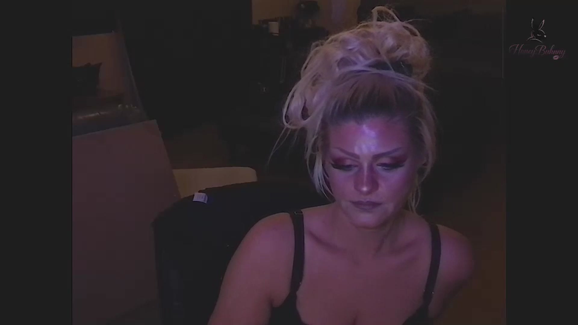 Gallery image thumbnail from ChampagneMuse's myfreecams stream on, 04/04/2026, 12:50 image 18 of 20