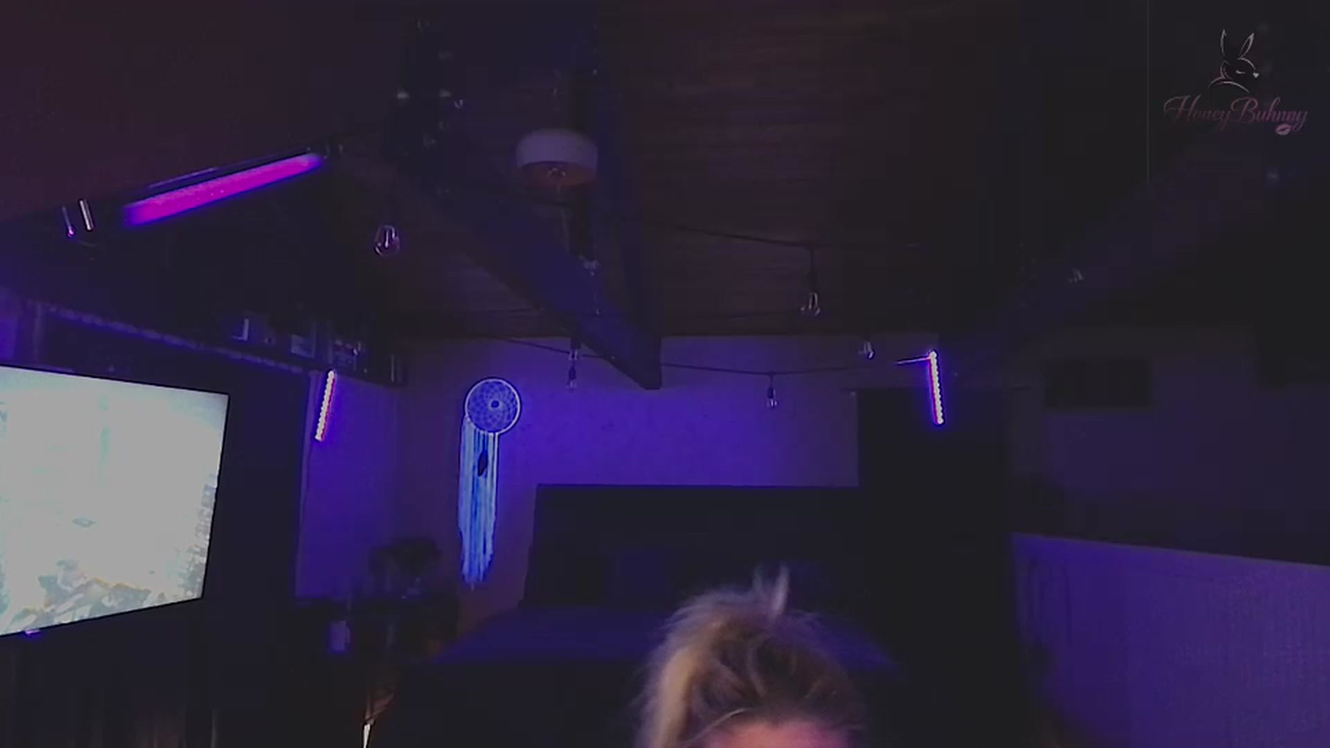 Gallery image thumbnail from ChampagneMuse's myfreecams stream on, 04/12/2026, 12:01 image 14 of 20
