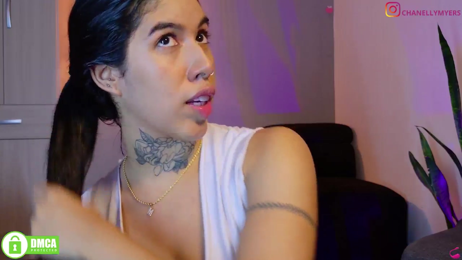 Gallery image thumbnail from ChanellyMyers's myfreecams stream on, 06/17/2025, 04:57 image 18 of 20