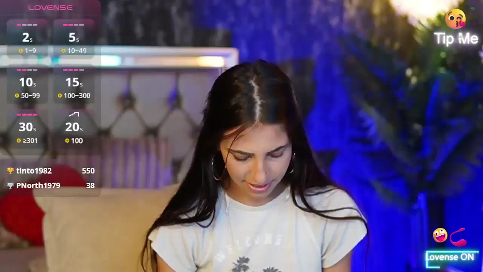Gallery image thumbnail from ChantalBlair's myfreecams stream on, 05/27/2025, 21:31 image 7 of 20