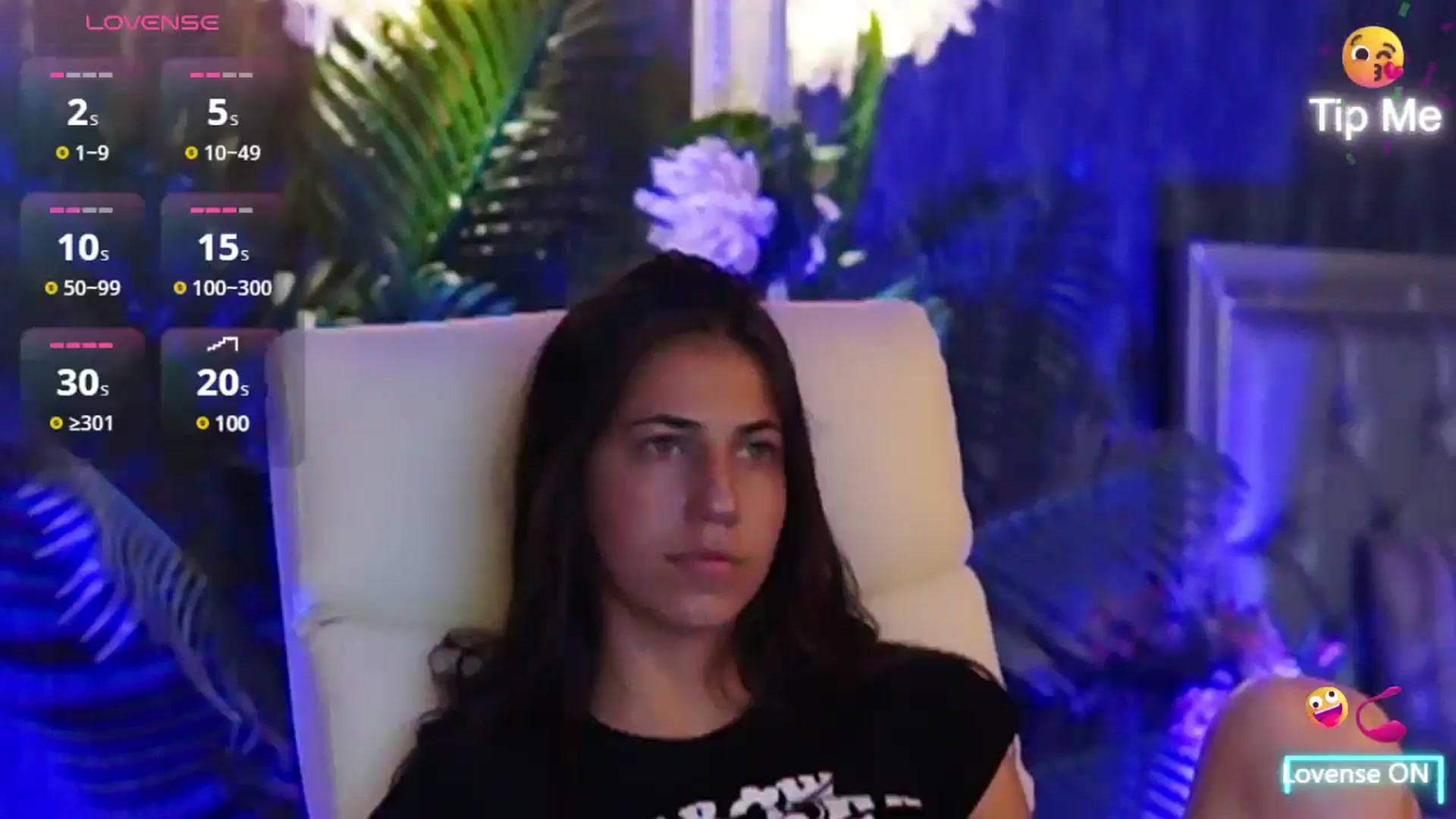 Gallery image thumbnail from ChantalBlair's myfreecams stream on, 05/30/2025, 23:57 image 12 of 20