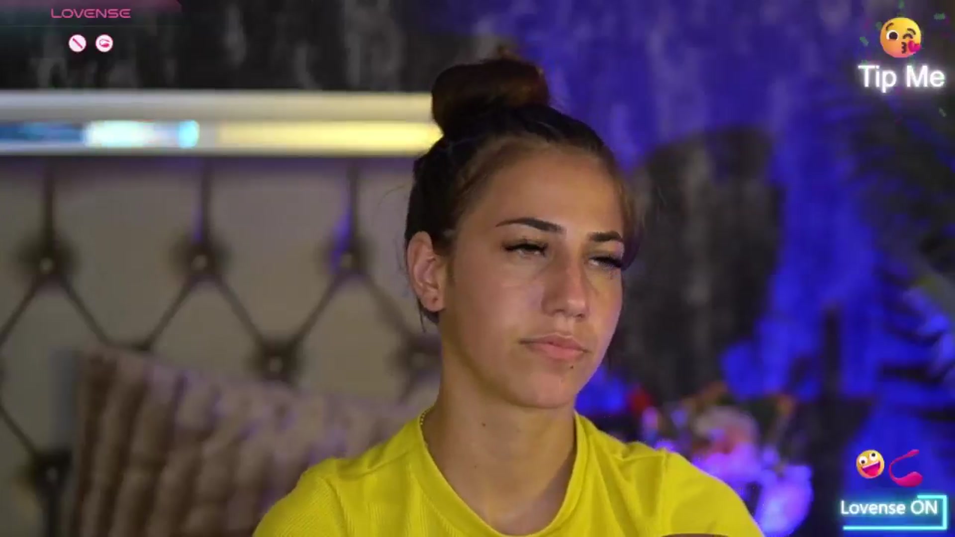 Gallery image thumbnail from ChantalBlair's myfreecams stream on, 06/26/2025, 18:11 image 18 of 20