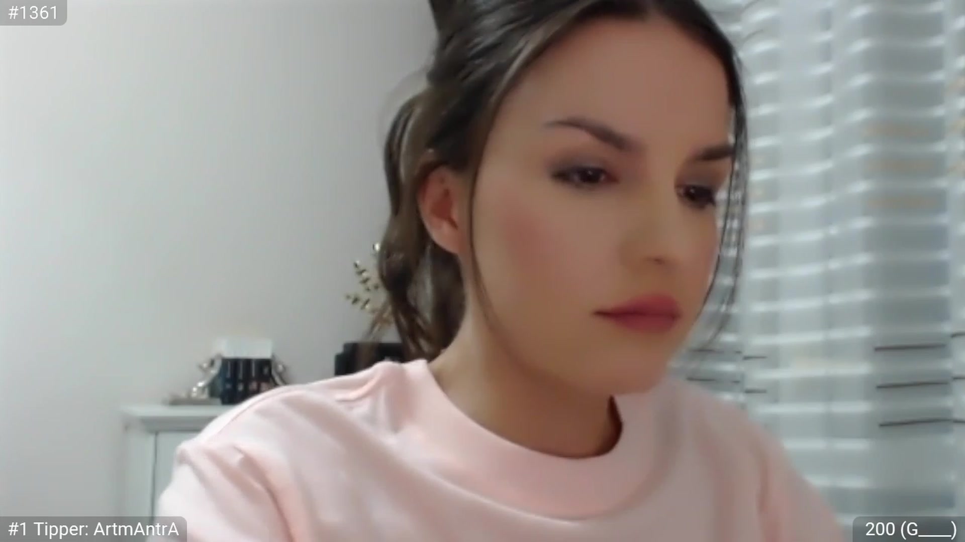 Gallery image thumbnail from ChantillyCake's myfreecams stream on, 07/09/2023, 23:49 image 10 of 20