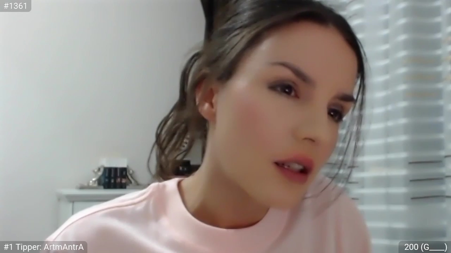Gallery image thumbnail from ChantillyCake's myfreecams stream on, 07/09/2023, 23:49 image 9 of 20