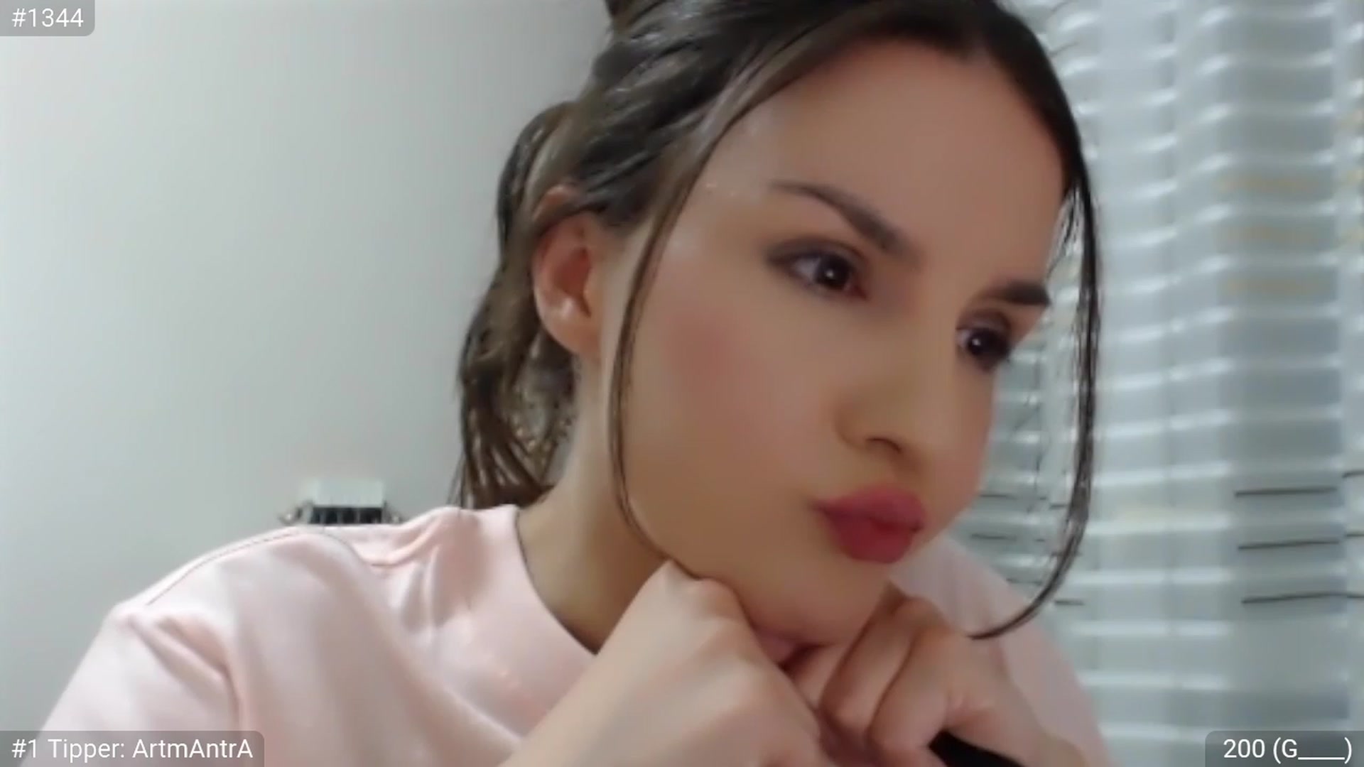 Gallery image thumbnail from ChantillyCake's myfreecams stream on, 07/09/2023, 23:49 image 16 of 20