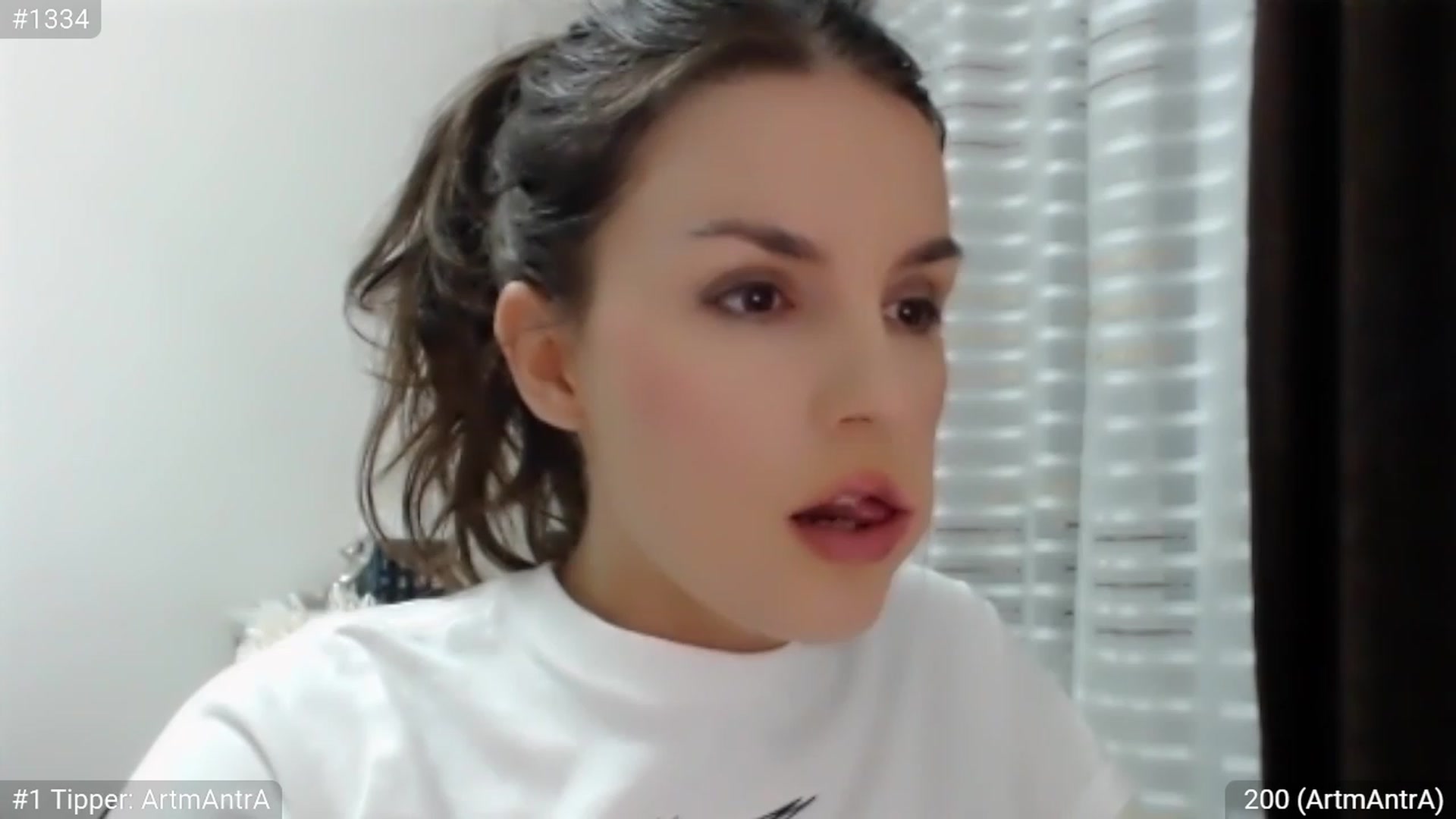 Gallery image thumbnail from ChantillyCake's myfreecams stream on, 08/12/2023, 22:46 image 16 of 20