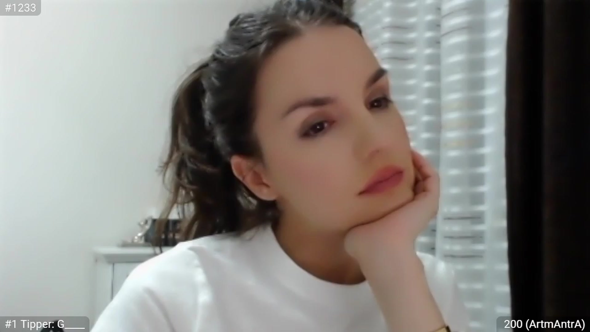 Gallery image thumbnail from ChantillyCake's myfreecams stream on, 08/12/2023, 23:53 image 18 of 20