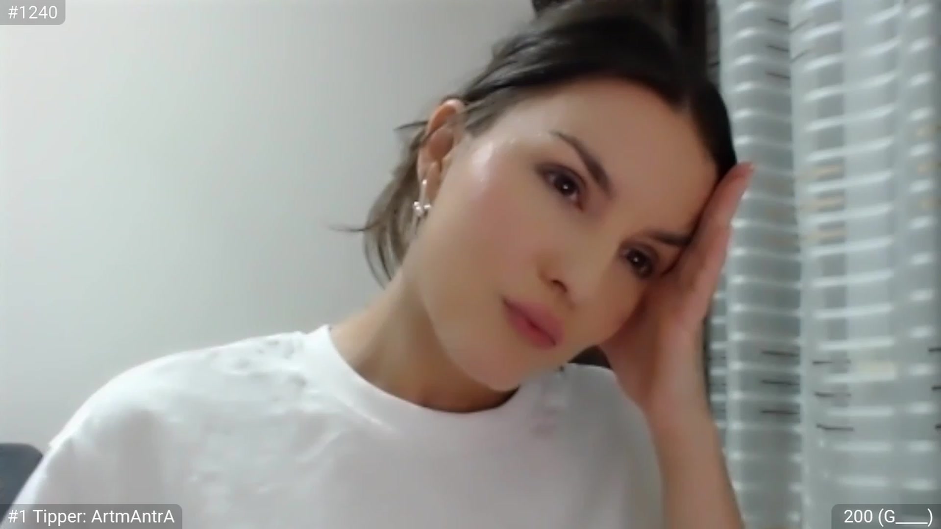 Gallery image thumbnail from ChantillyCake's myfreecams stream on, 08/20/2023, 23:23 image 20 of 20